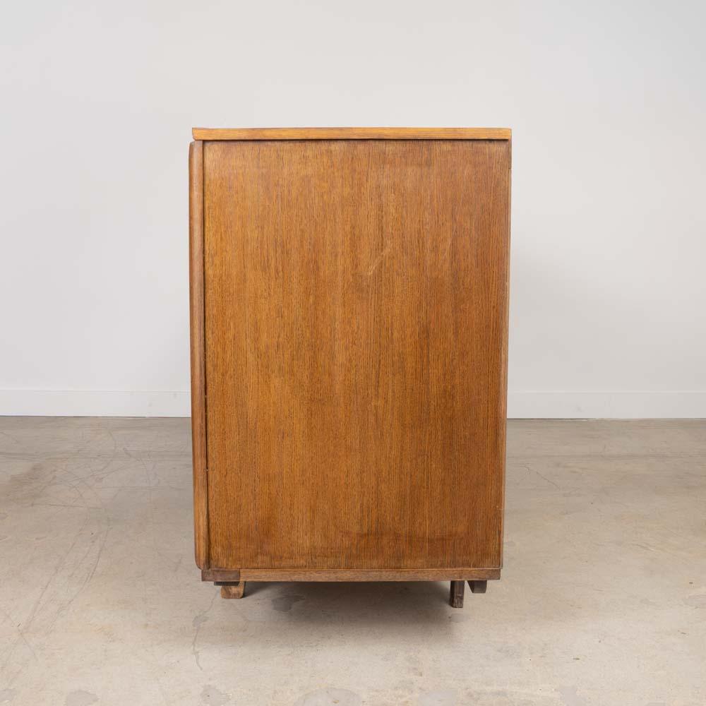 XX secolo Credenza in Oak francese del 1940 in vendita