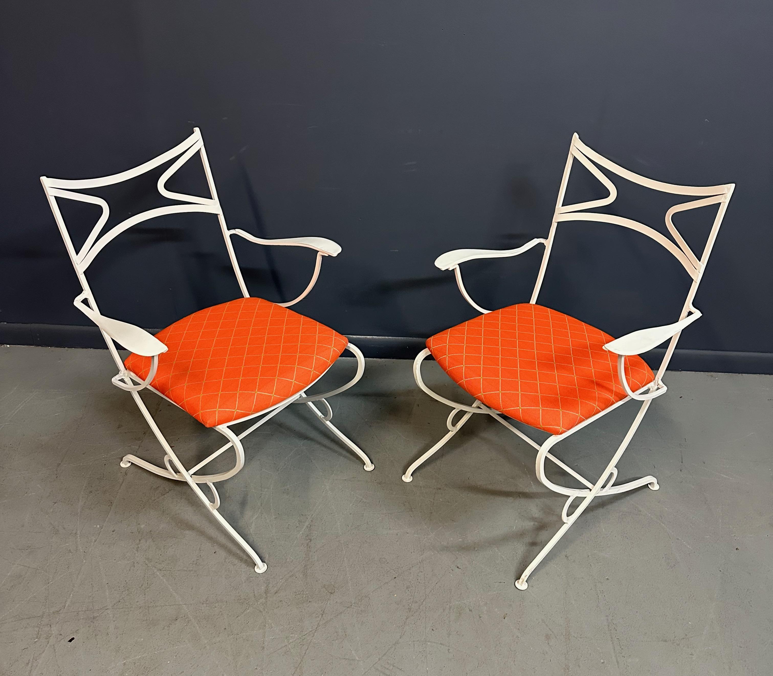 1940s French Outdoor Set of Iron Six Upholstered Chairs and Table Mid Century For Sale 3