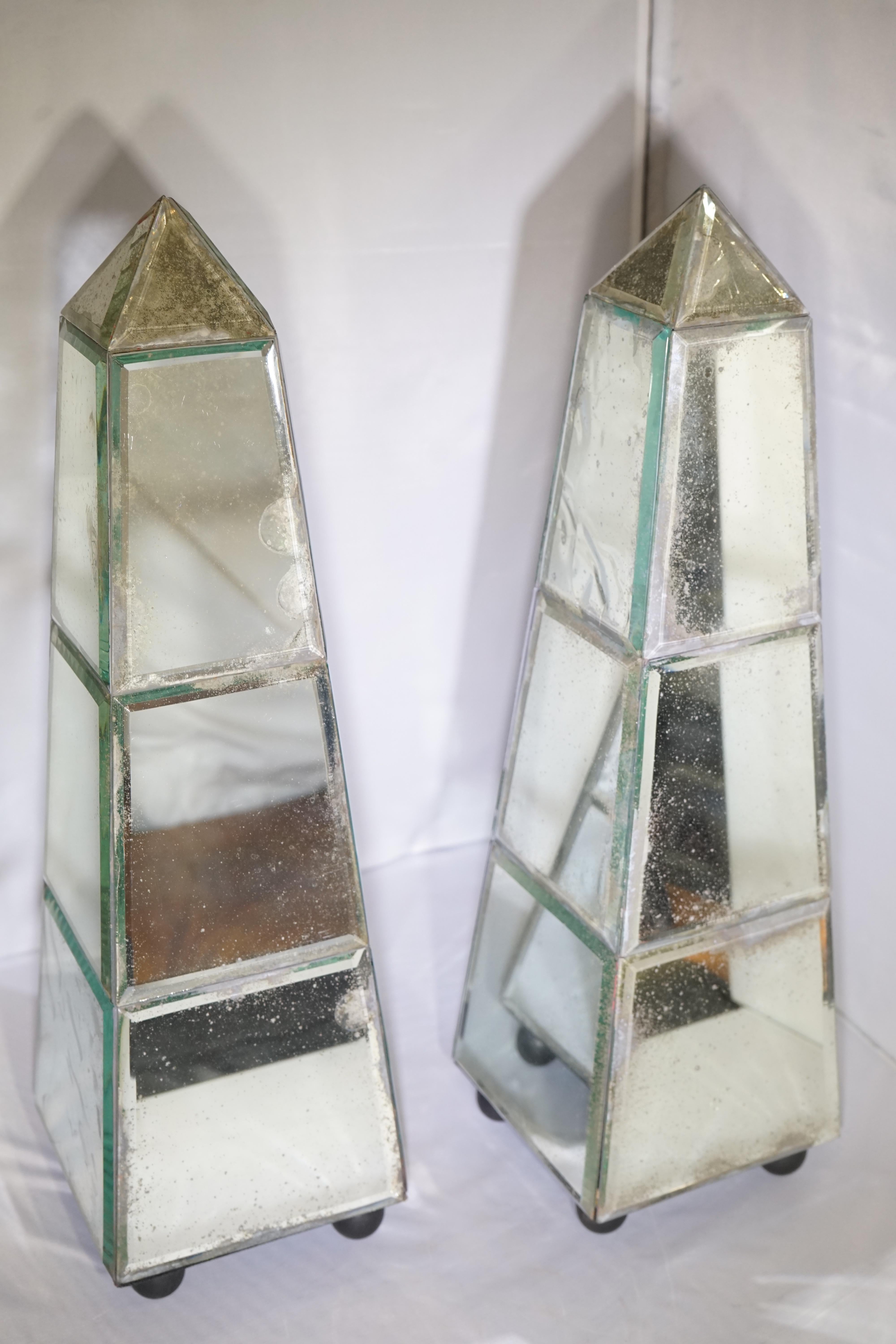 Mid-20th Century 1940s French Pair of Mirrored Obelisk Objet Sculptures