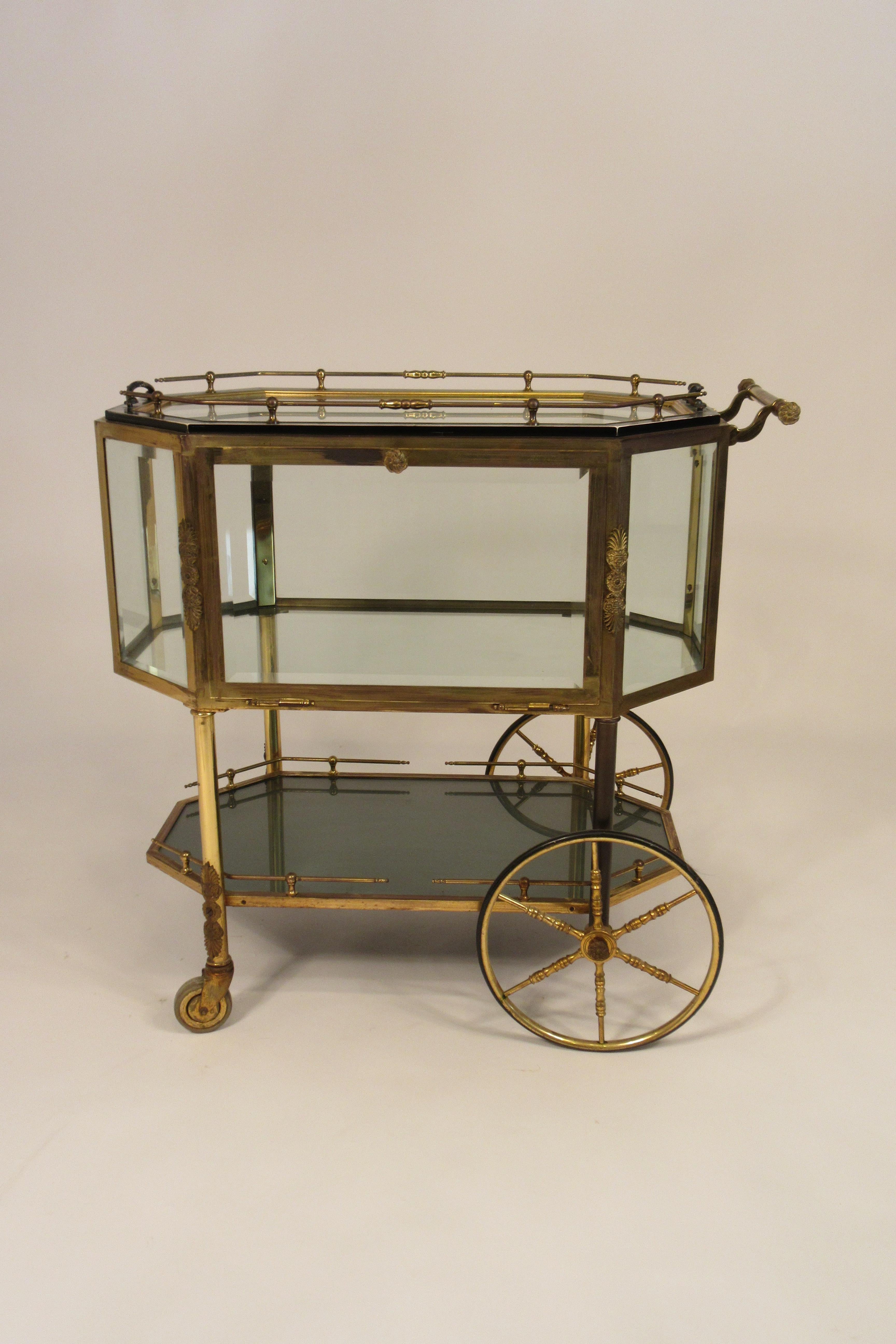 1940s French Pastry Cart /Bar Cart In Good Condition In Tarrytown, NY
