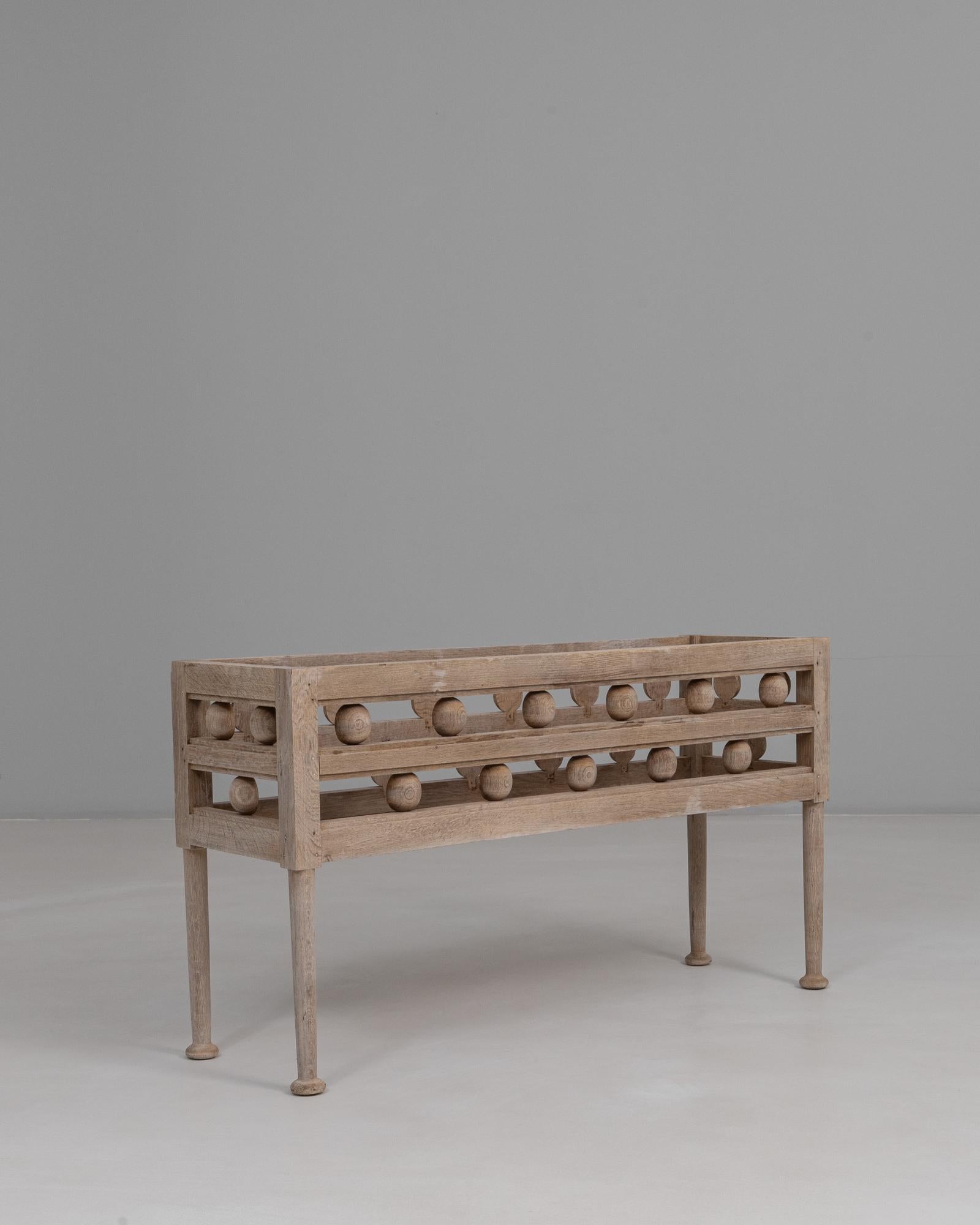 Fioriera in legno di Oak Oak, anni '40, di origine provinciale francese, tornita a bobina in vendita 1