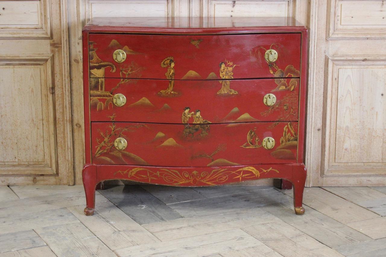 1940s French Red Lacquer Commode 1