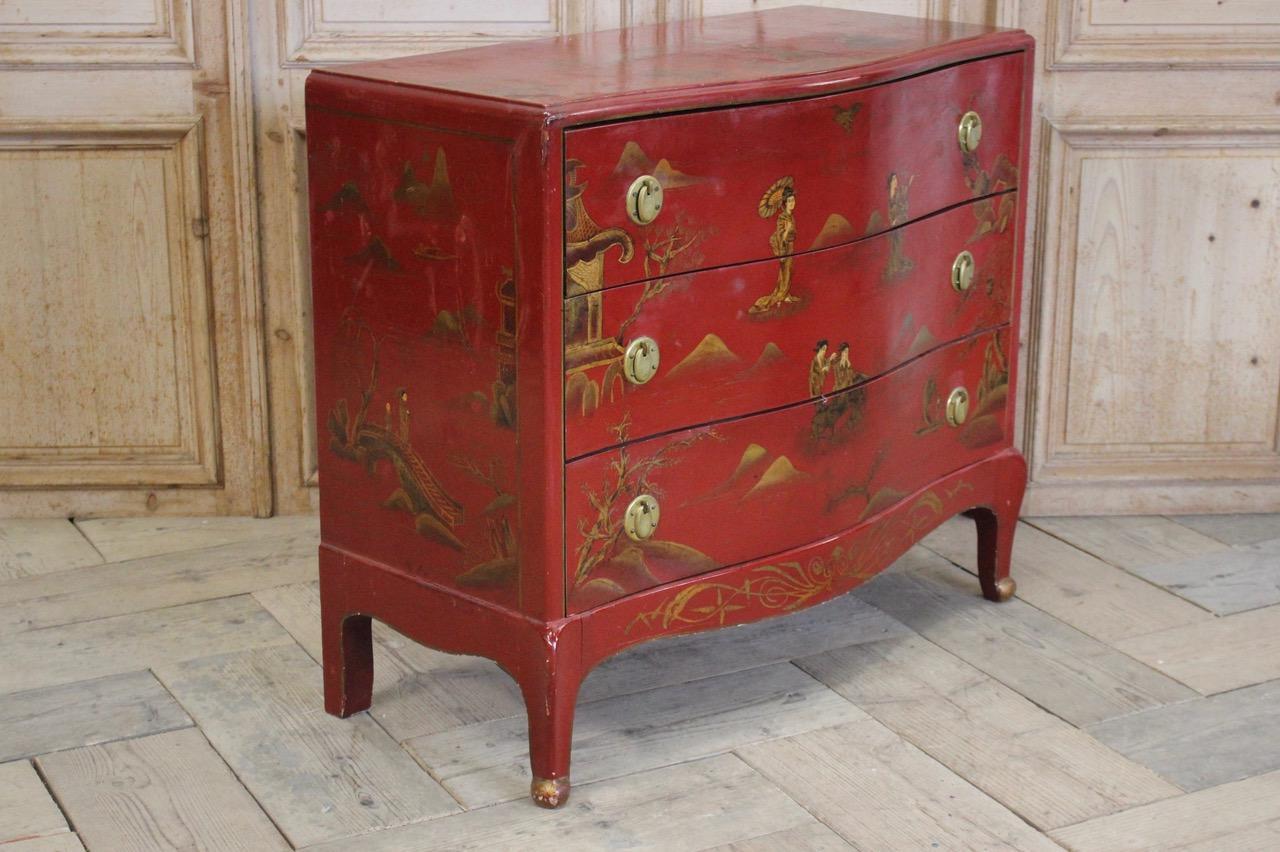 1940s French Red Lacquer Commode 3