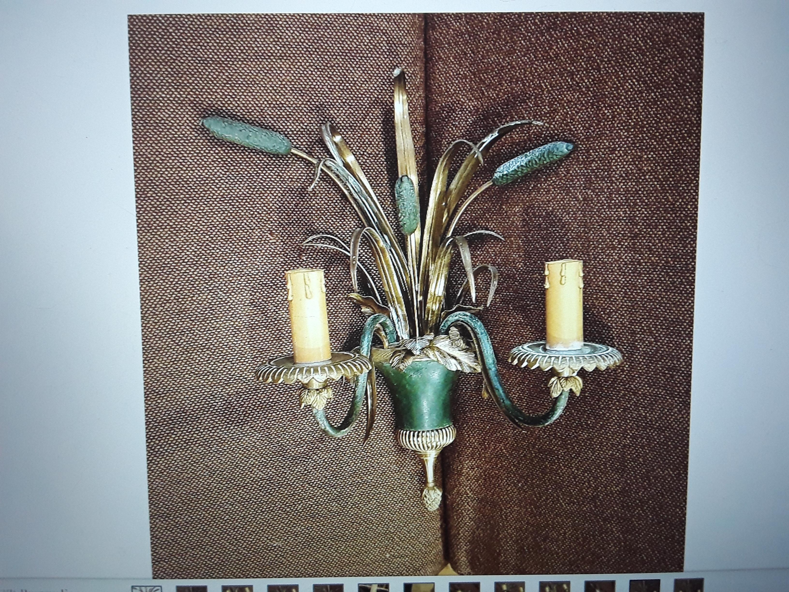 1940s French Regency Gilt &Patinated Bronze Floral Wall Sconce by Maison Charles In Good Condition For Sale In Opa Locka, FL