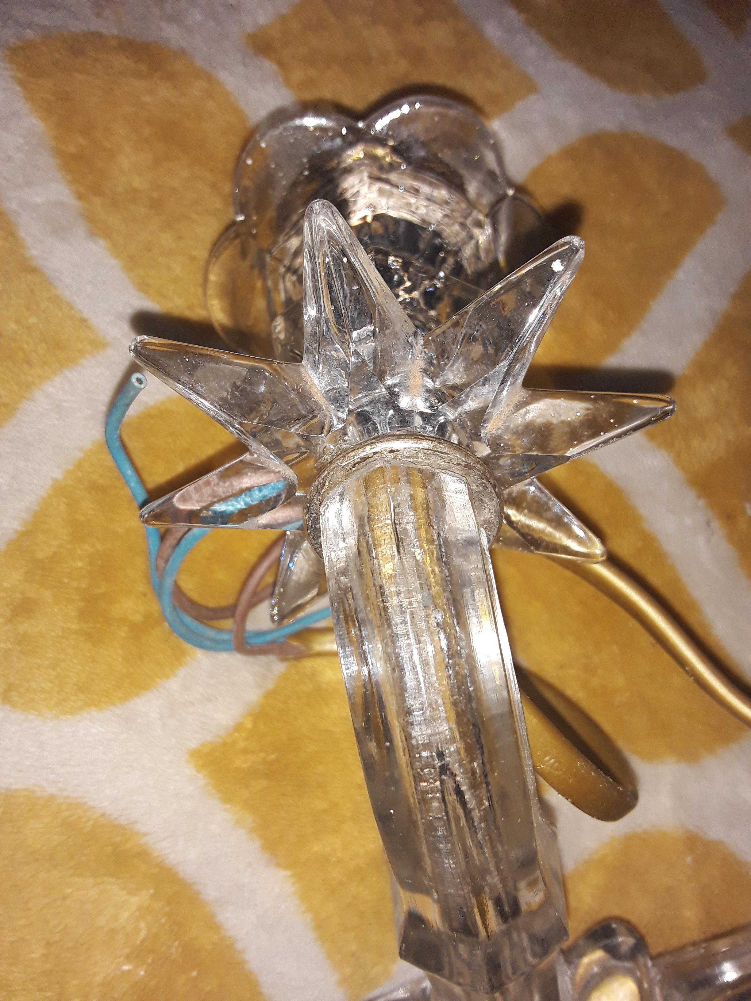 1940s French Regency Rare Crystal/ Art Glass Star/ Foliate Wall Sconce Lighting For Sale 6