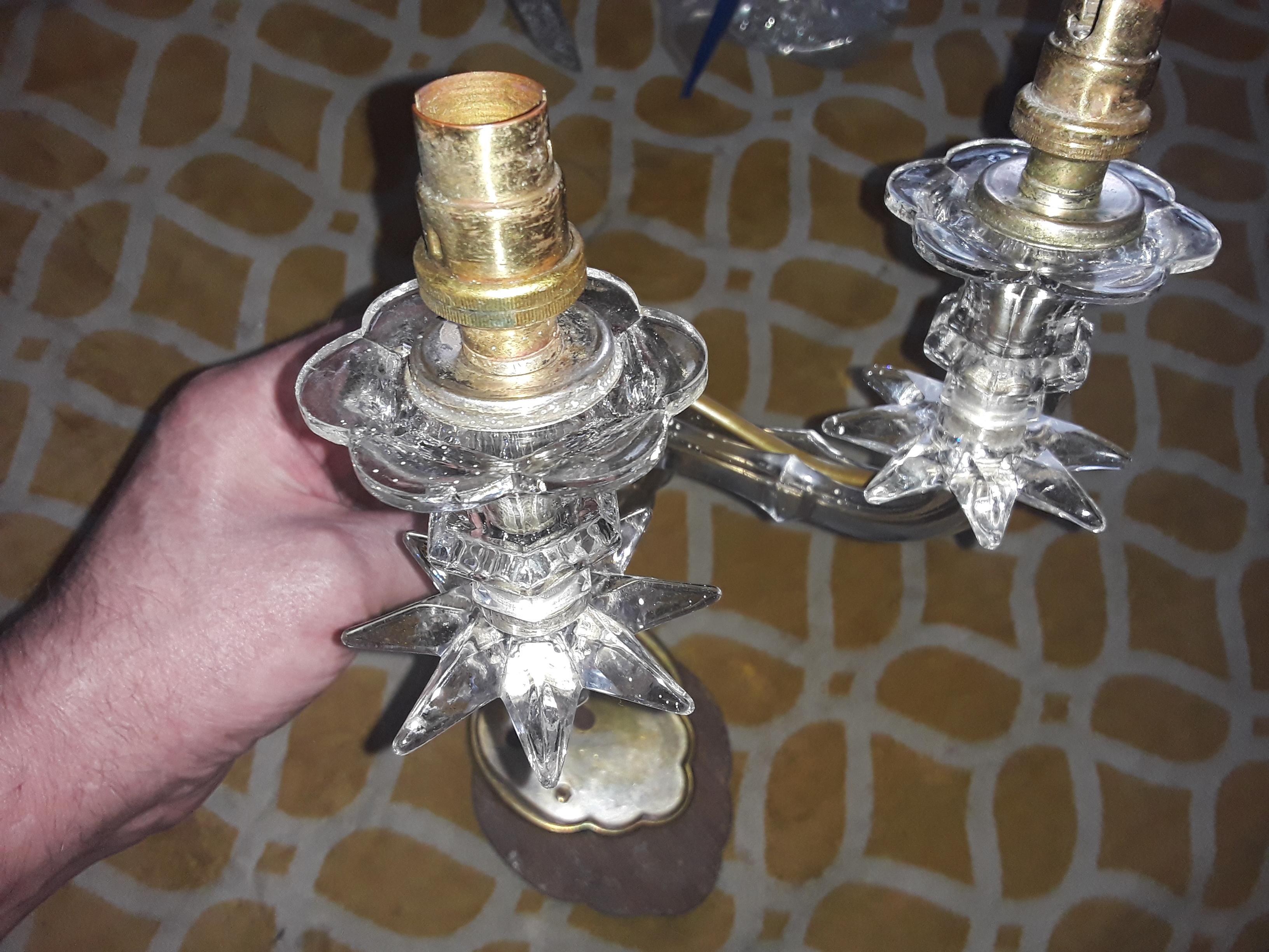 1940s French Regency Rare Crystal/ Art Glass Star/ Foliate Wall Sconce Lighting For Sale 9