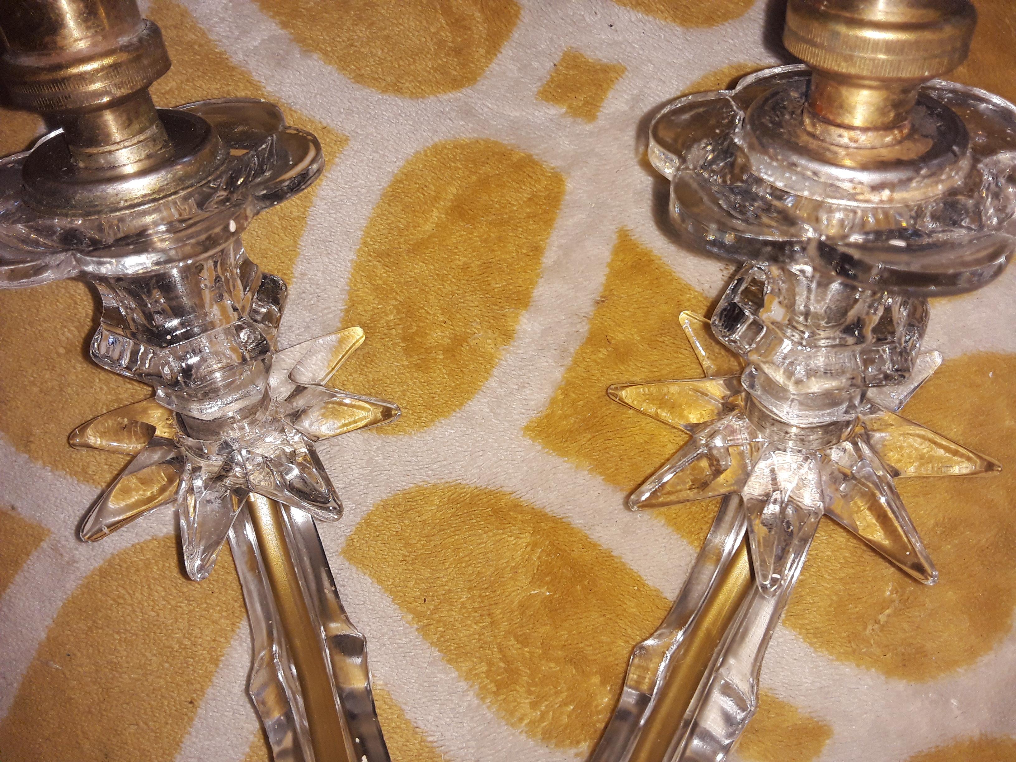 1940s French Regency Rare Crystal/ Art Glass Star/ Foliate Wall Sconce Lighting For Sale 4