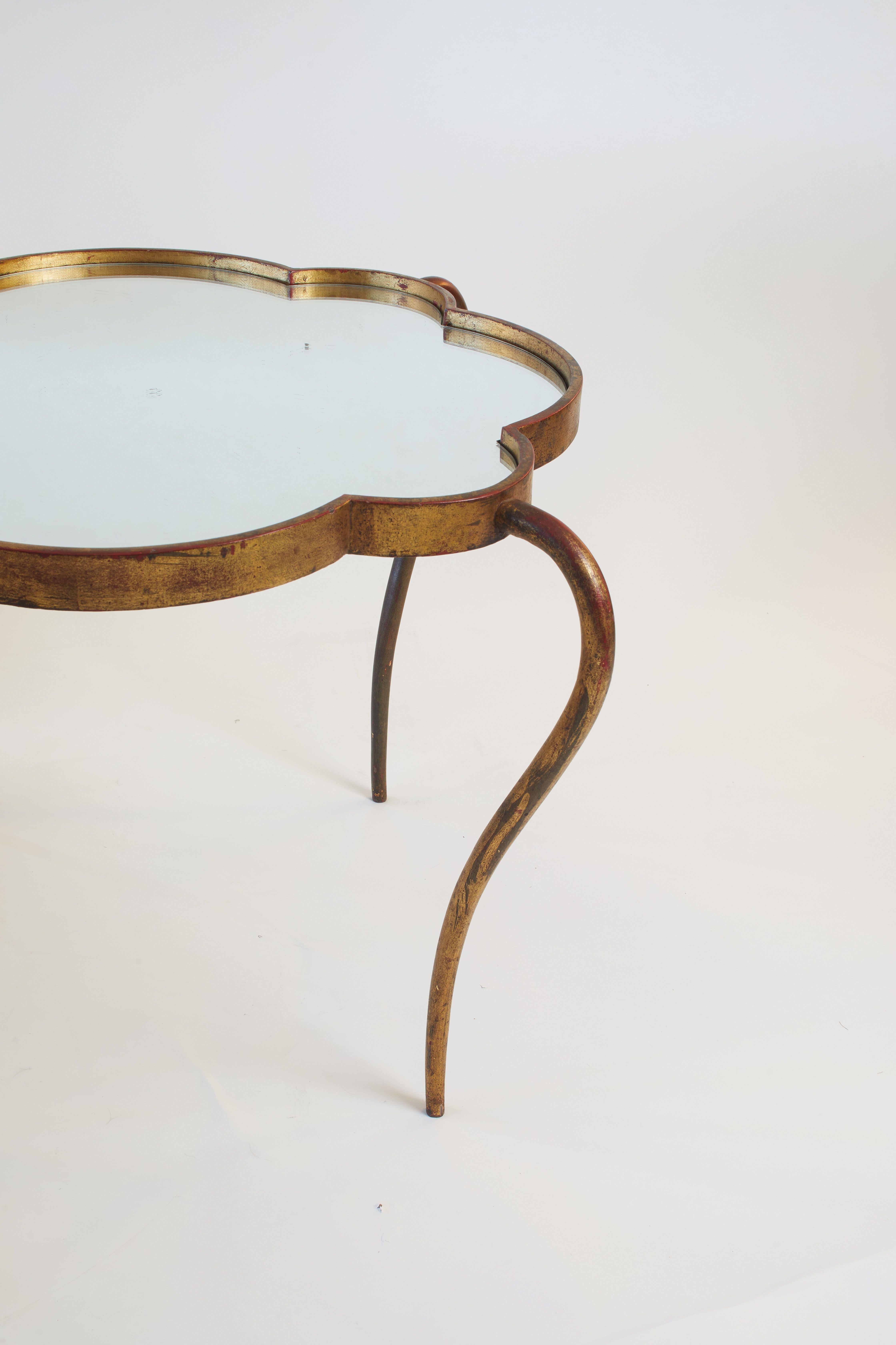 Mid-20th Century 1940s French Scalloped Design Gilded Metal and Mirror Cocktail Table
