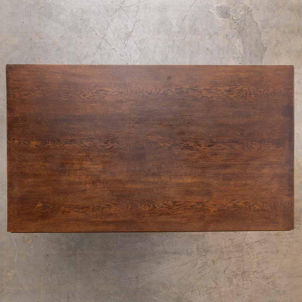 Tavolo da pranzo francese scultoreo in Wood degli anni '40 in vendita 4