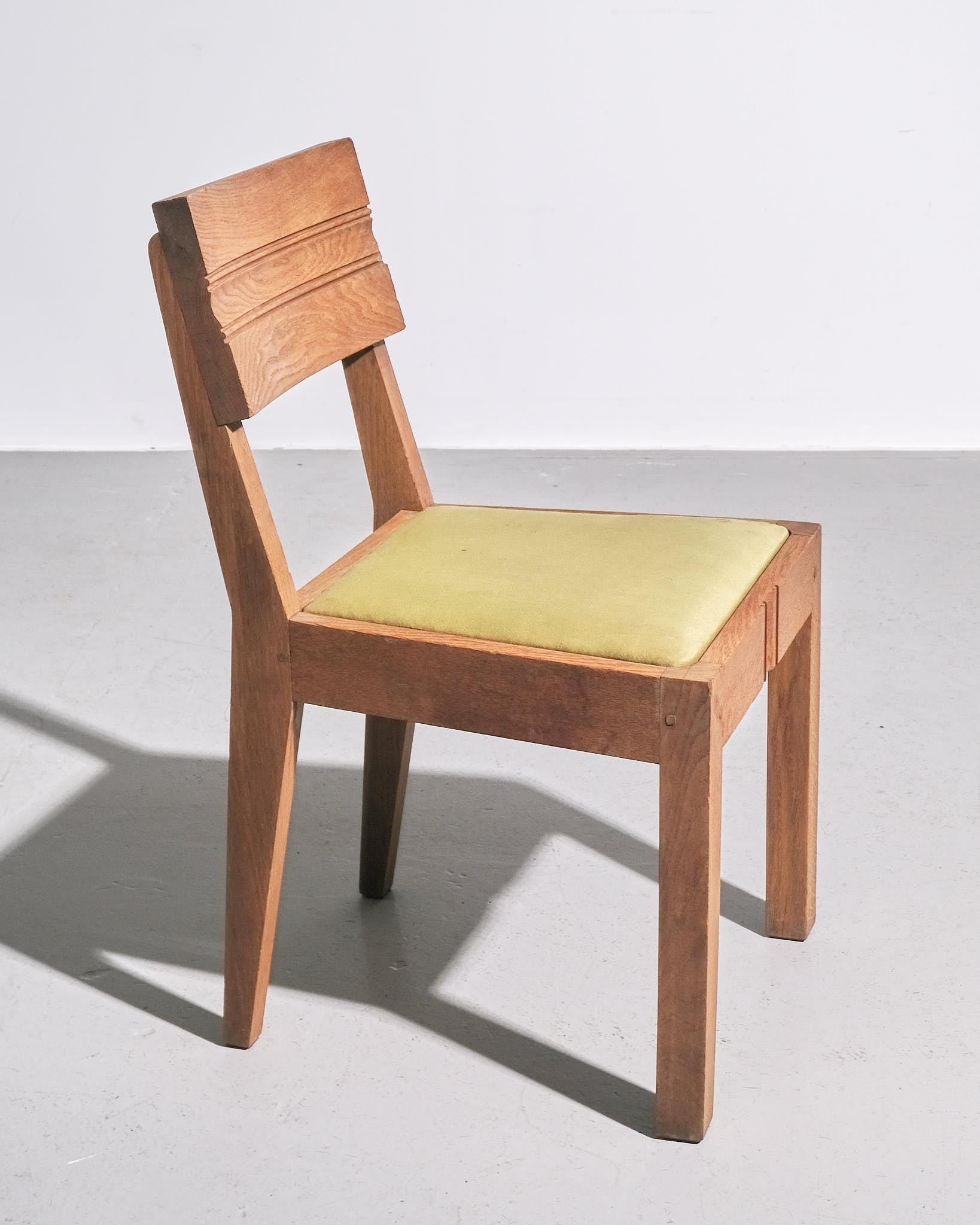 Fabric 1940s French Set of Six Oak Dining chairs For Sale
