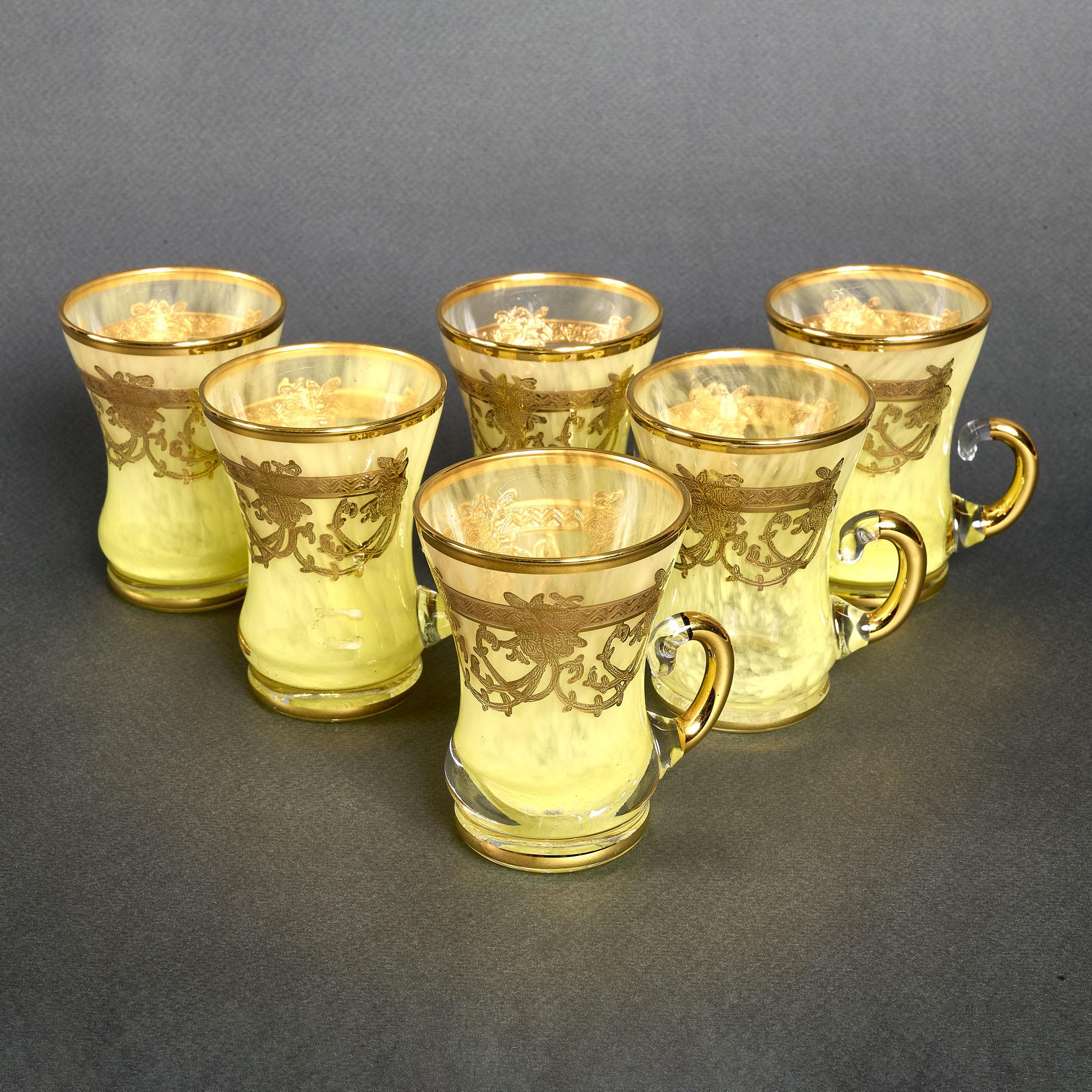 1940er Jahre Französisch signiert Satz von sechs Kristallgläsern (20. Jahrhundert) im Angebot