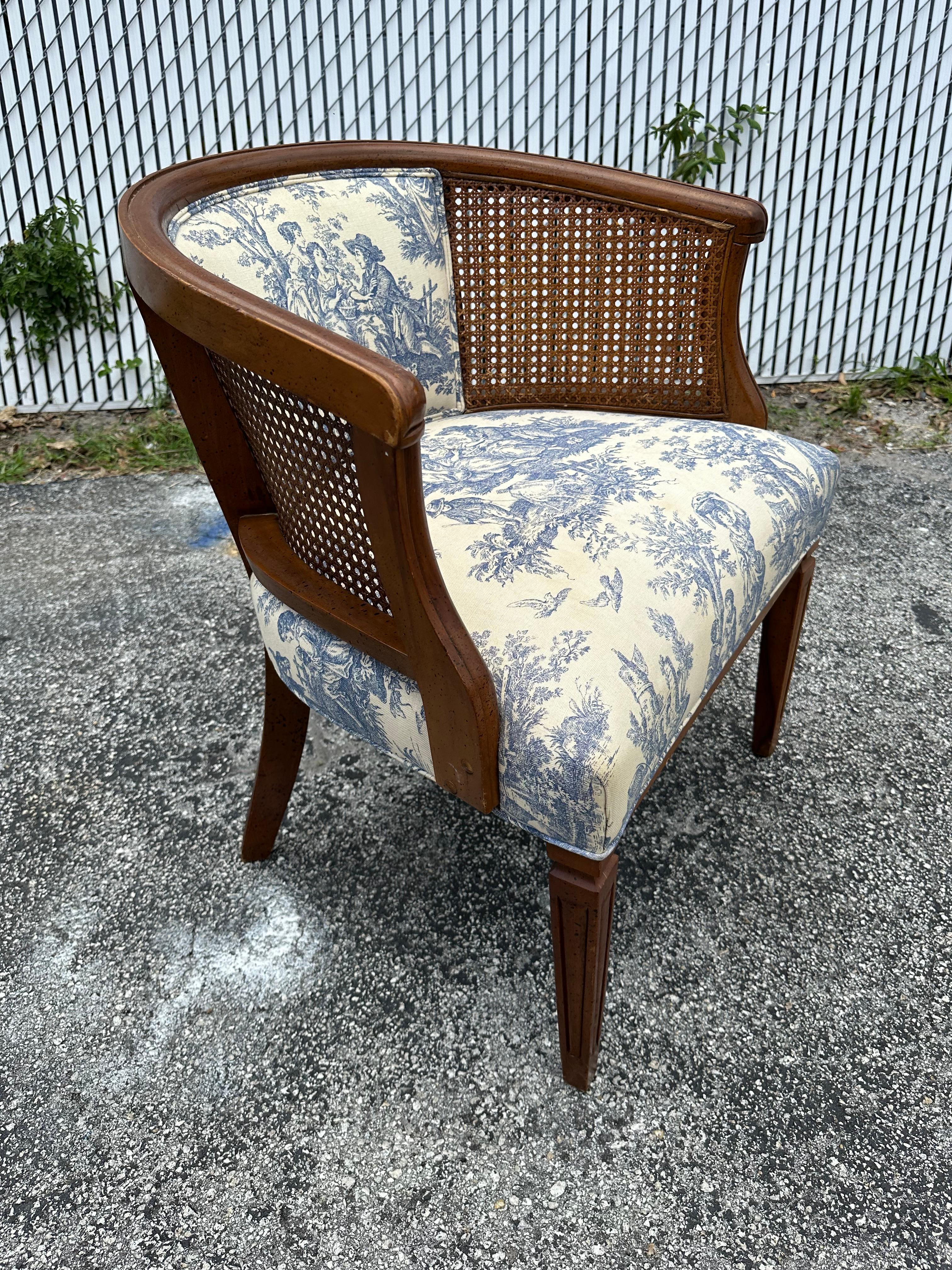 French Provincial 1940s French Toile Barrel Back Cane Blue White Chair For Sale