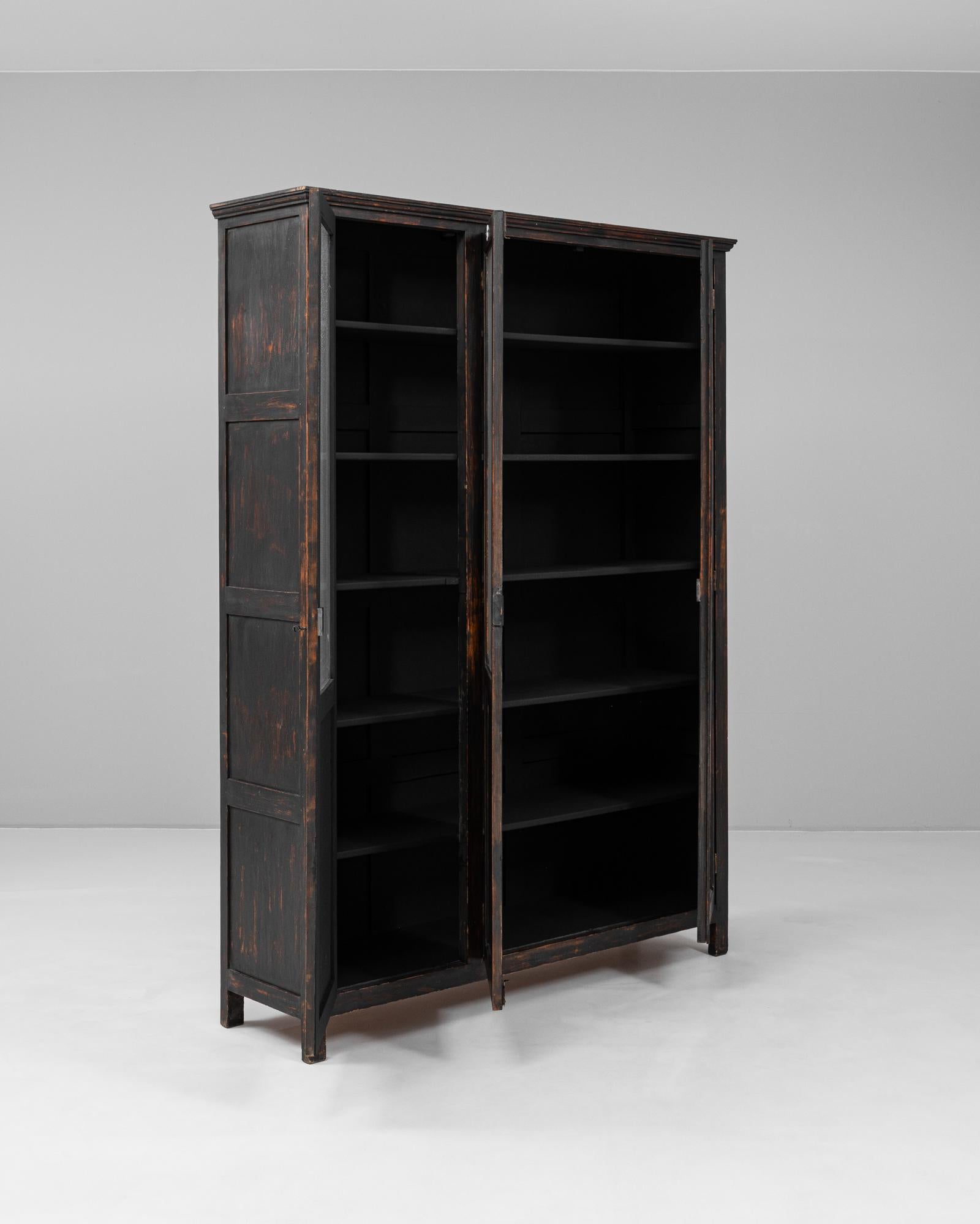 1940er Jahre Französisch Wood Schwarz patiniert Vitrine (Holz) im Angebot