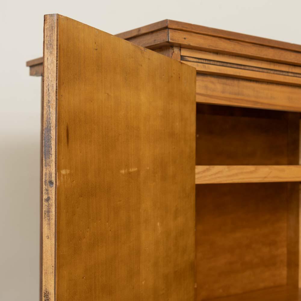 Armadio francese in Wood degli anni '40 di Charles Dudouyt in vendita 1