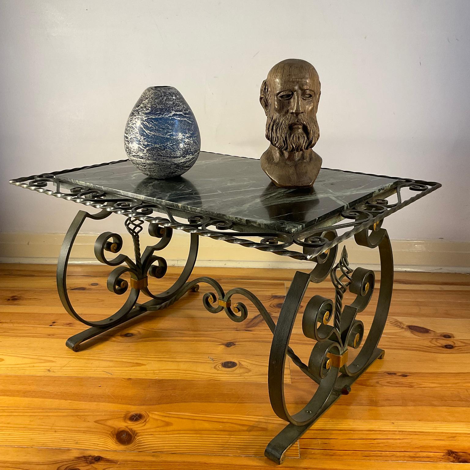 1940s French Wrought Iron Coffee Table with Green Marble Top For Sale 2
