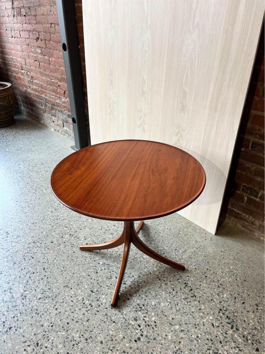 Mid-Century Modern 1940’s Frits Henningsen Mahogany Pedestal Table For Sale