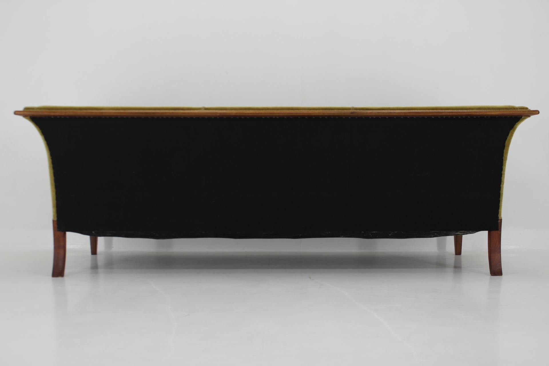 Fabric 1940s, Frits Henningsen Mahogany Three-Seat Sofa, Denmark