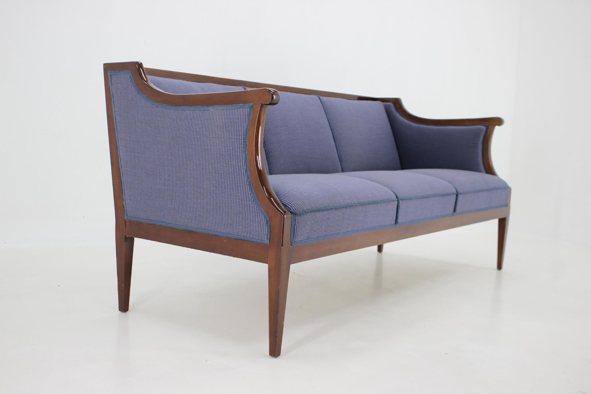 Art Deco 1940s, Frits Henningsen Sofa, Denmark For Sale