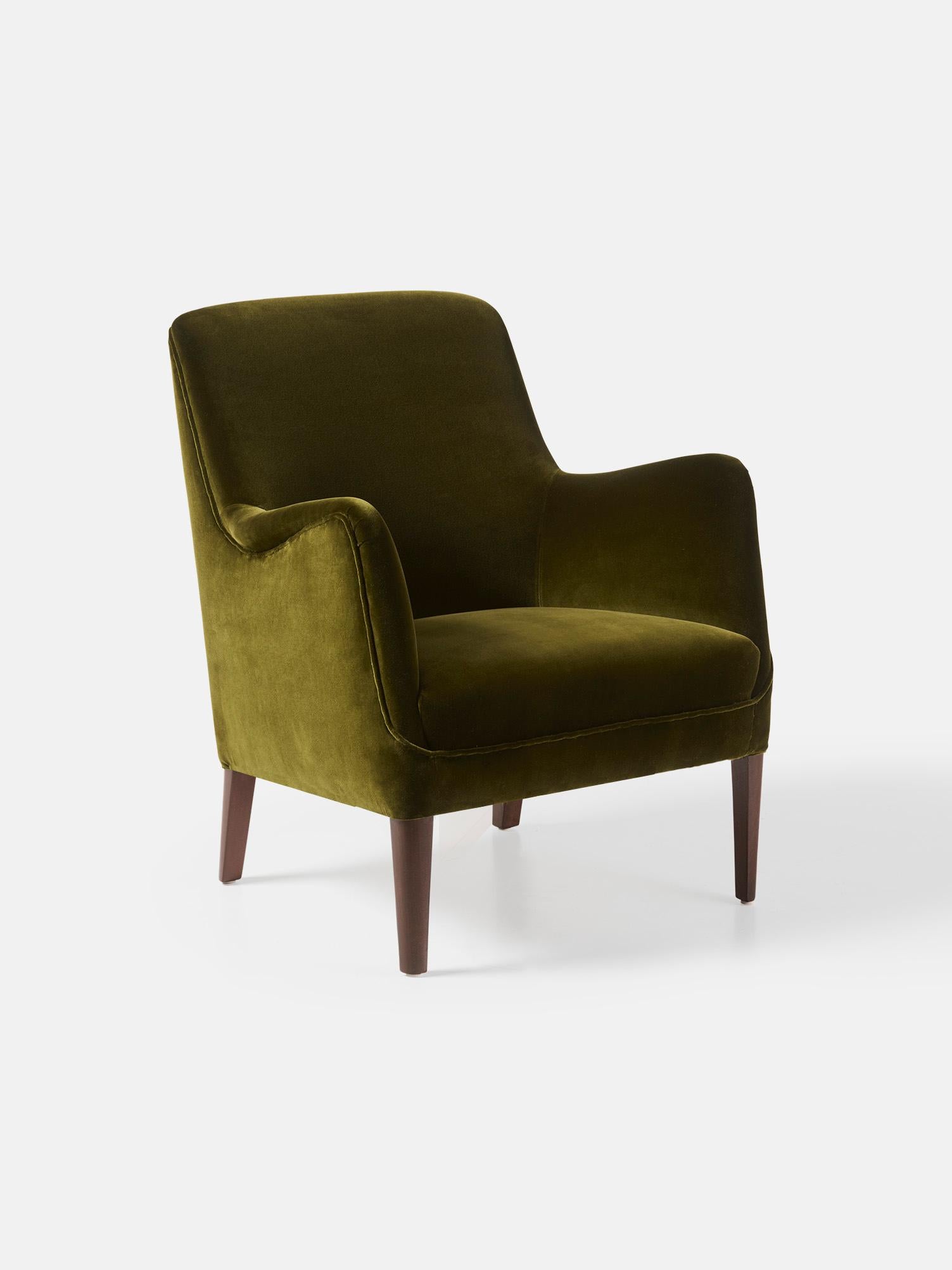 Peter Hvidt & Orla Molgaard-Nielsen - Lounge Chair for Fritz Hansen Denmark

This design from Danish masters Peter Hvidt & Orla Molgaard-Nielsen is effortlessly classic yet contemporary in style. It was produced by renowned cabinetmakers Fritz