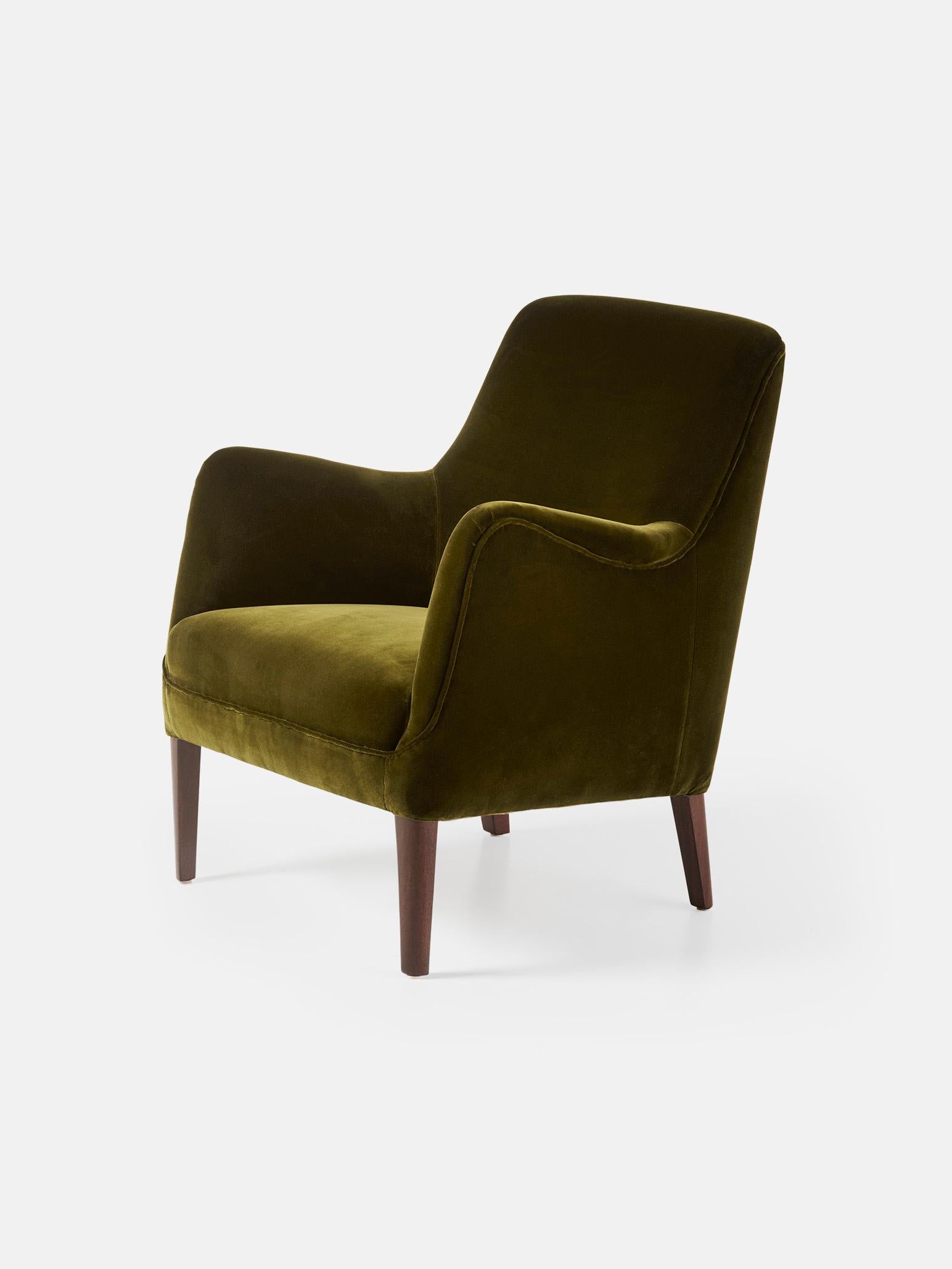 Mid-20th Century 1940s Fritz Hansen Lounge Chair in Moss Green Velvet Fabric