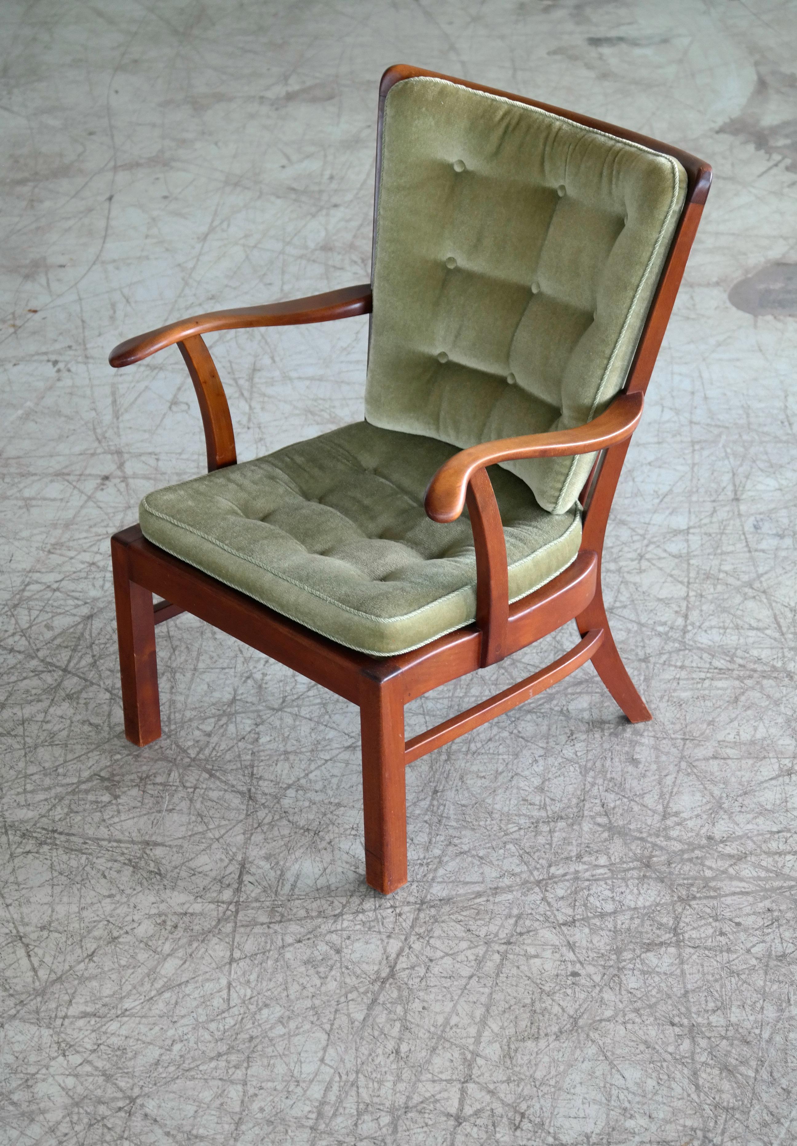 Mid-Century Modern 1940s Fritz Hansen Spindle Back Open Armrest Lounge Chair Model 1628