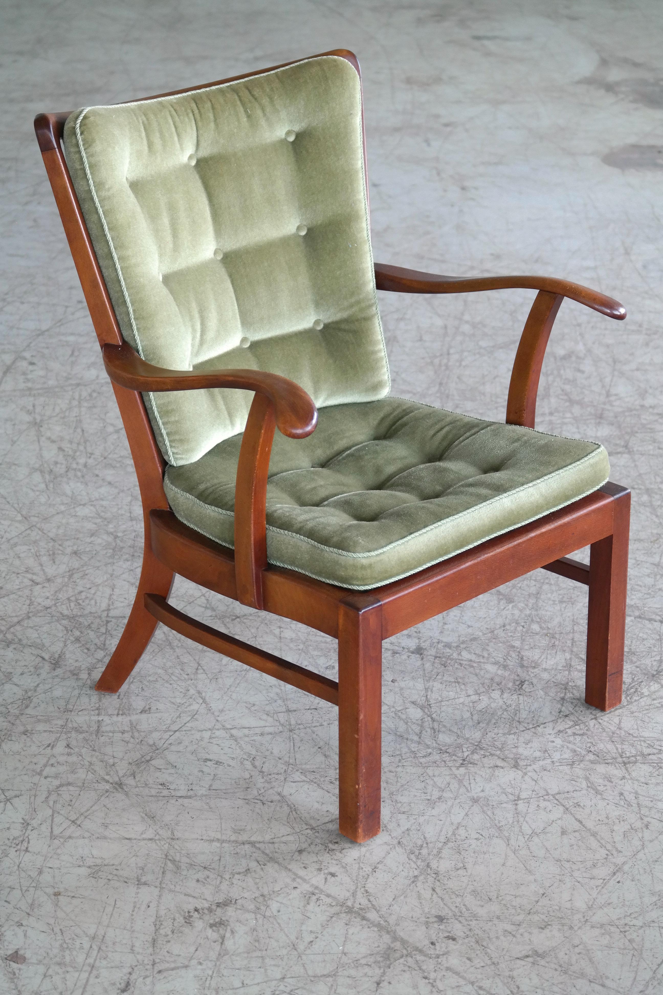 Mid-20th Century 1940s Fritz Hansen Spindle Back Open Armrest Lounge Chair Model 1628