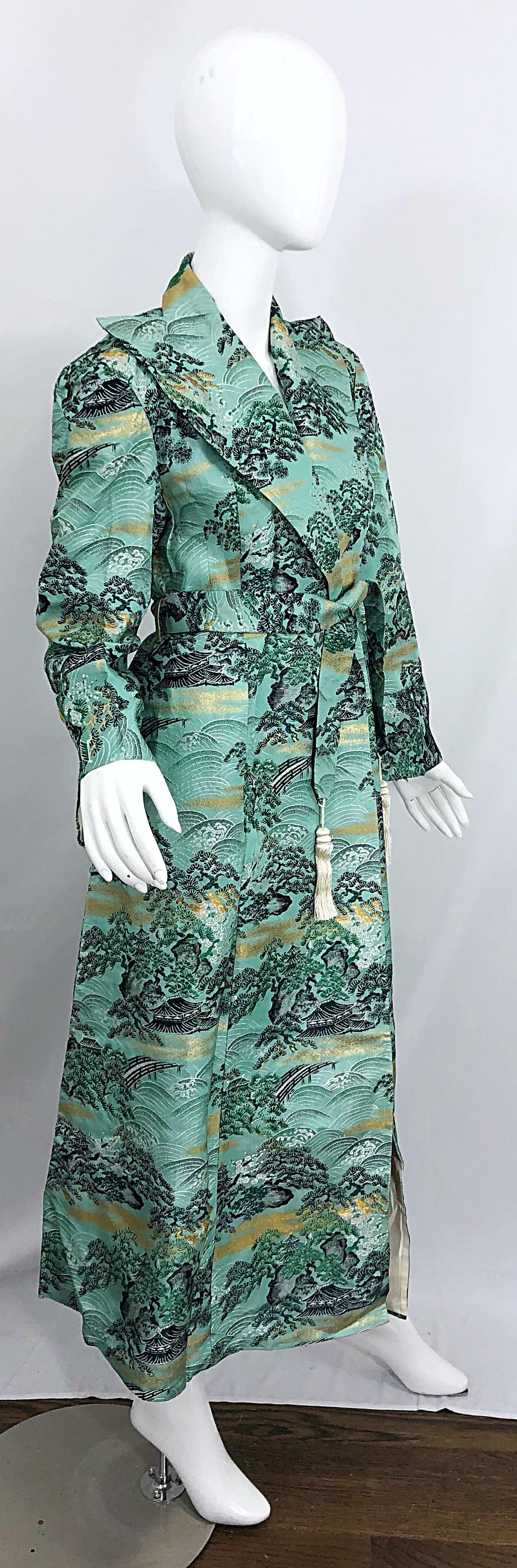 1940s Fujibayashi Blue + Green + Gold Novelty Print Silk Vintage 40s Jacket For Sale 4