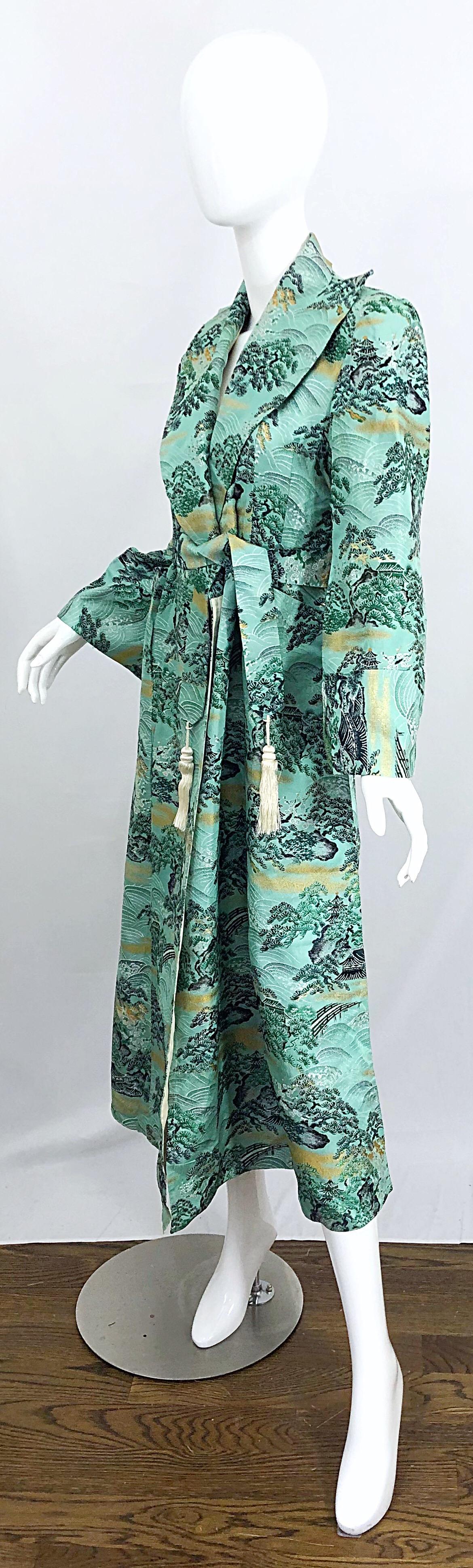 1940s Fujibayashi Blue + Green + Gold Novelty Print Silk Vintage 40s Jacket For Sale 5