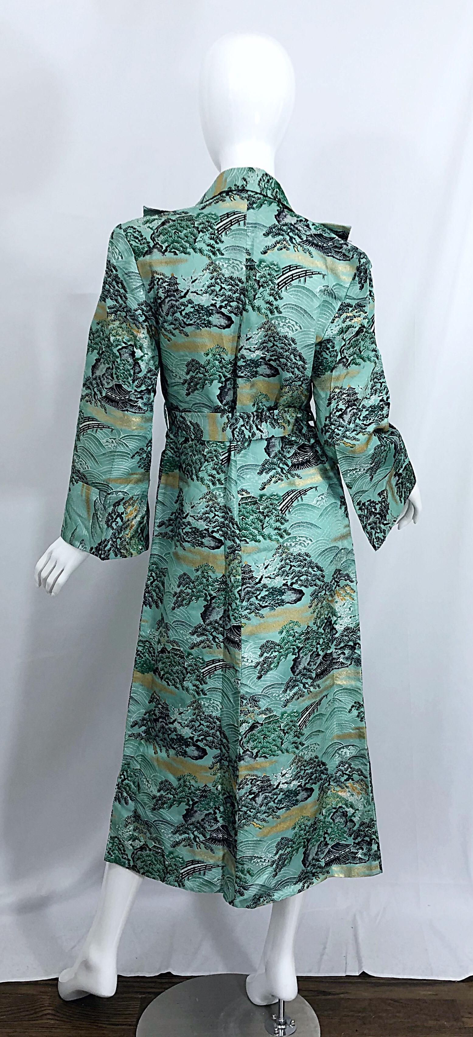 1940s Fujibayashi Blue + Green + Gold Novelty Print Silk Vintage 40s Jacket For Sale 6