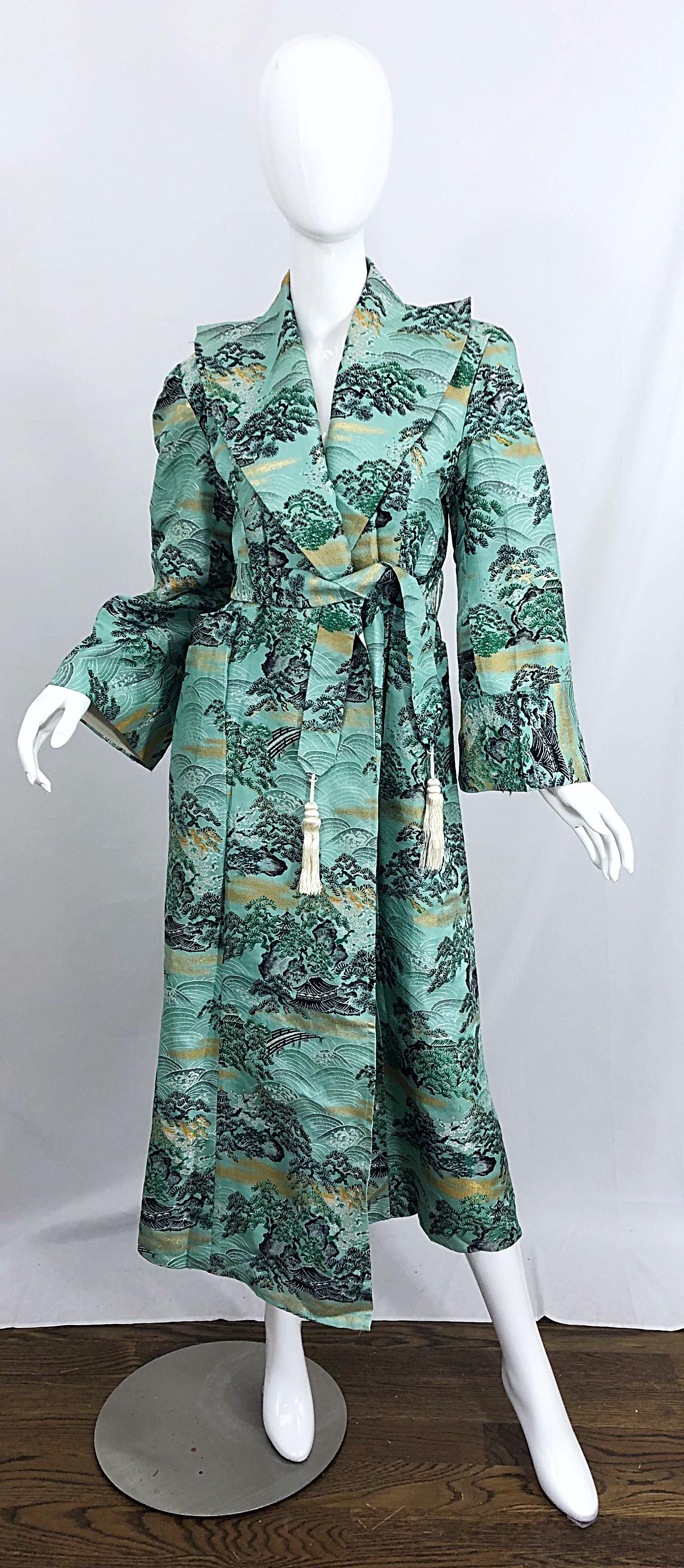 1940s Fujibayashi Blue + Green + Gold Novelty Print Silk Vintage 40s Jacket For Sale 9