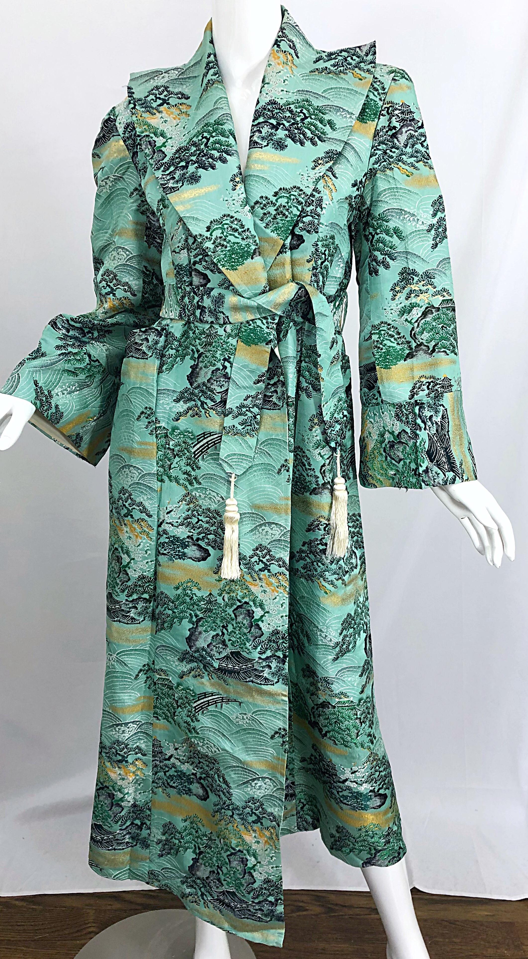 1940s Fujibayashi Blue + Green + Gold Novelty Print Silk Vintage 40s Jacket For Sale 1