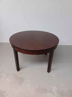 1940s Fully Restored Circular Danish Mahogany Dining Table with Extension Leafs