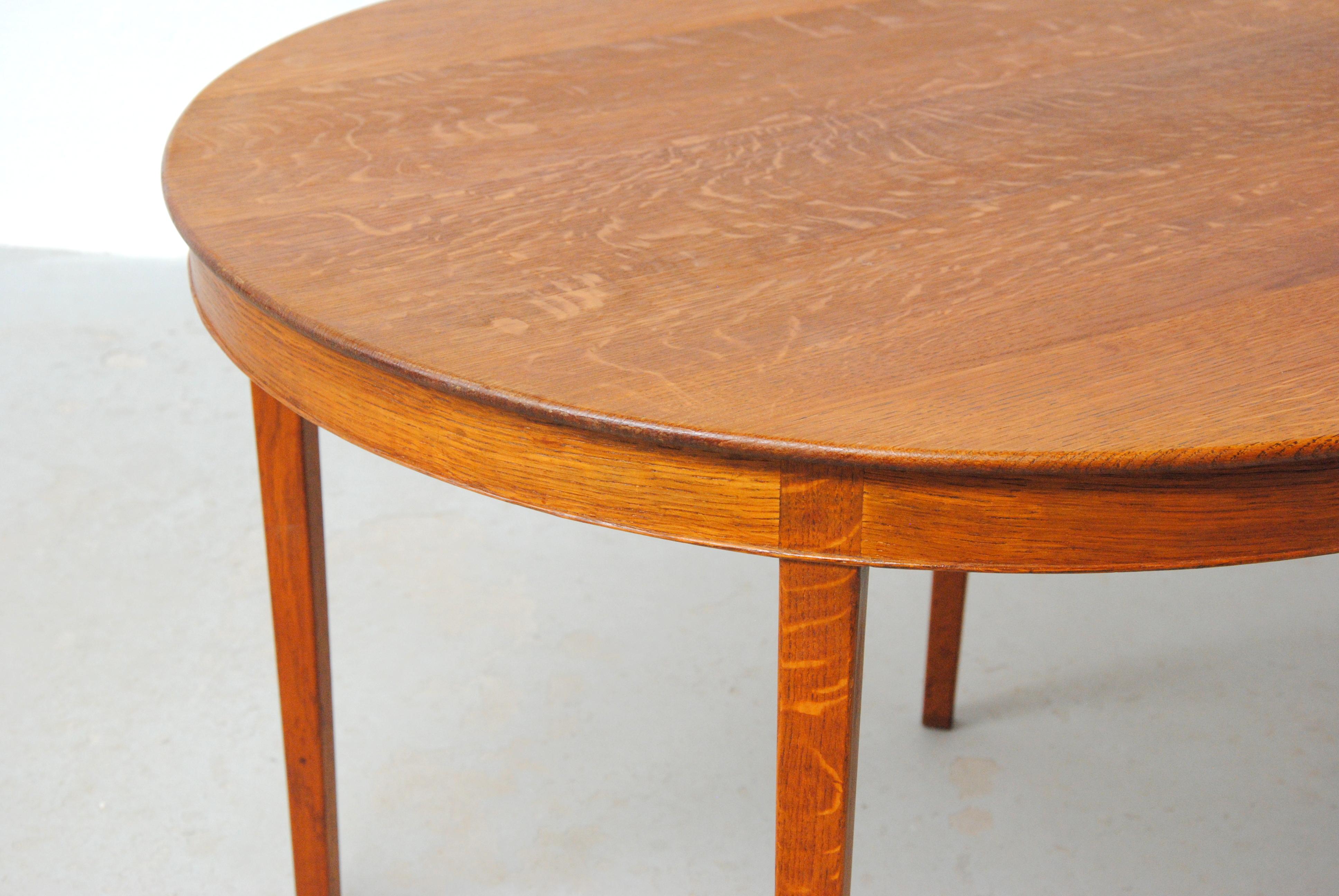 Mid-20th Century 1940s Fully Restored Danish A.J. Iversen Round Oak Side Table For Sale