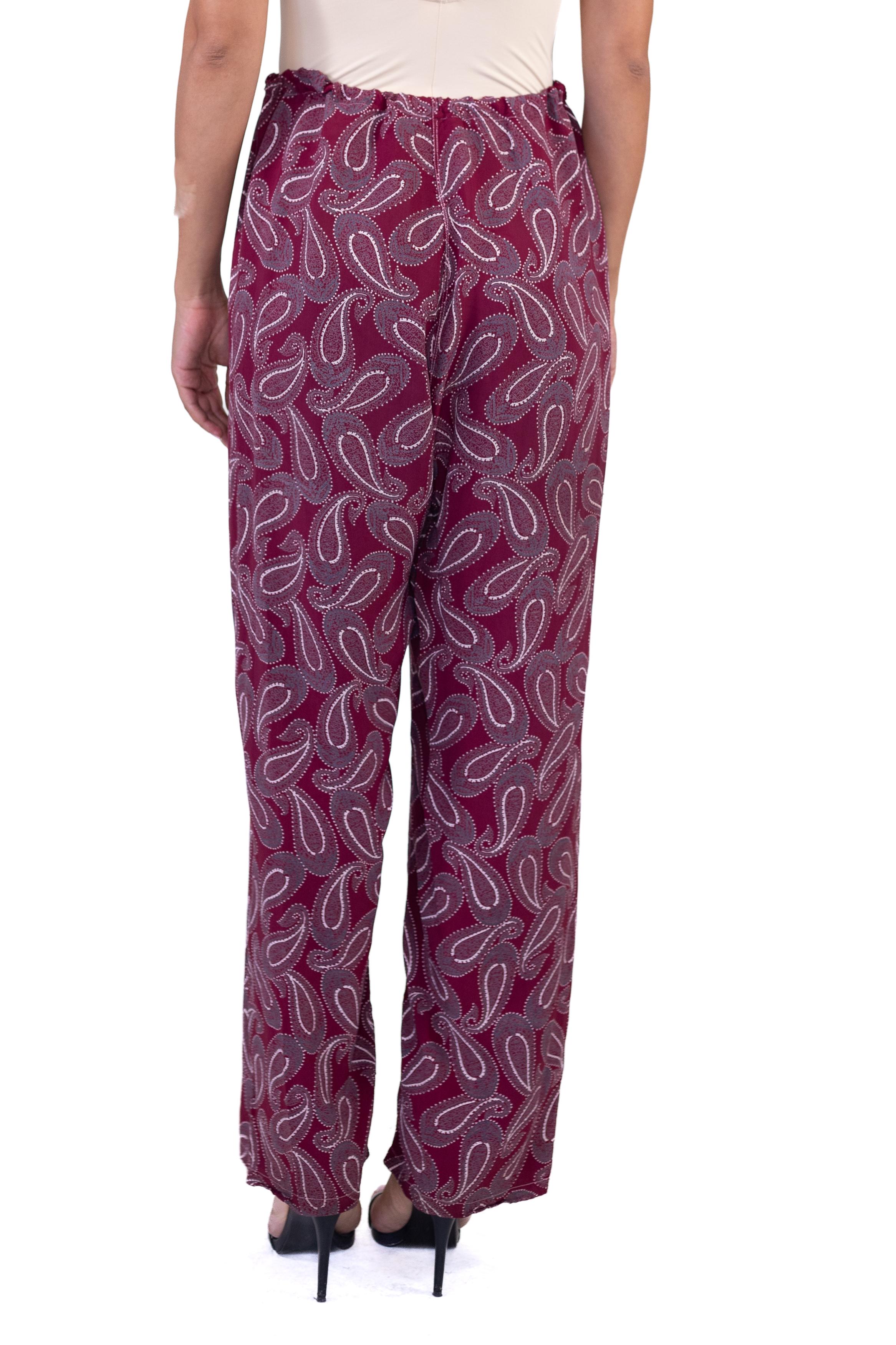 1940S Garnet Red Paisley Rayon Pajama Pants In Excellent Condition For Sale In New York, NY
