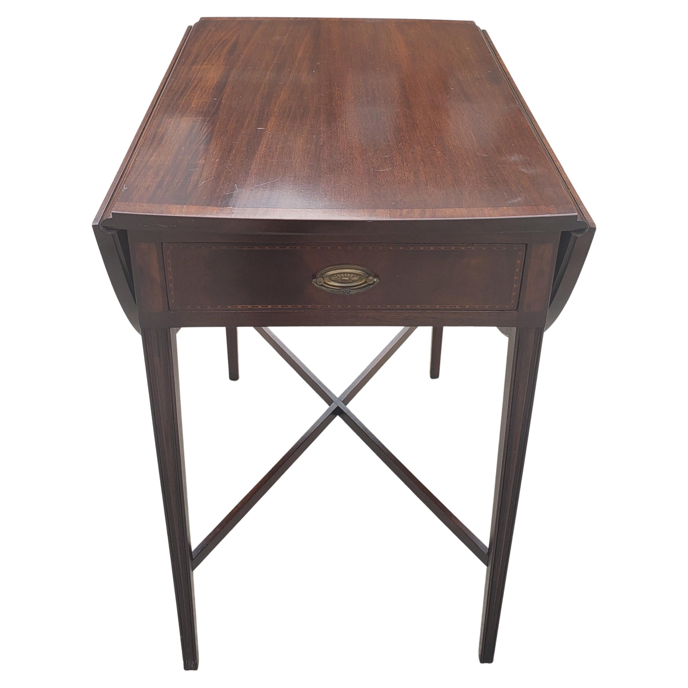 1940s Genuine Mahogany Pembroke Side Table For Sale