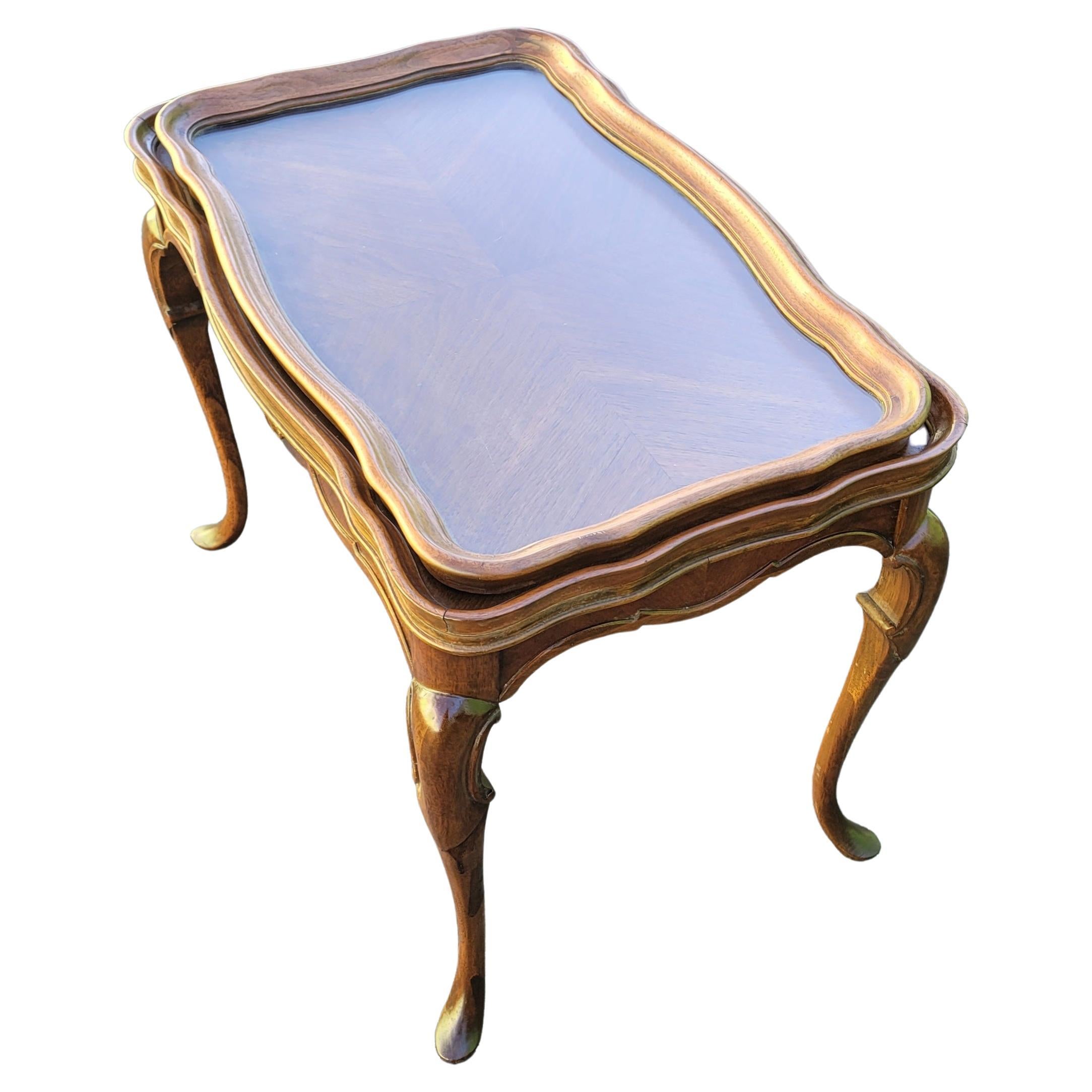 1940s George III Style Carved Rectangular Mahogany Glass Tray Top Side Table For Sale 1