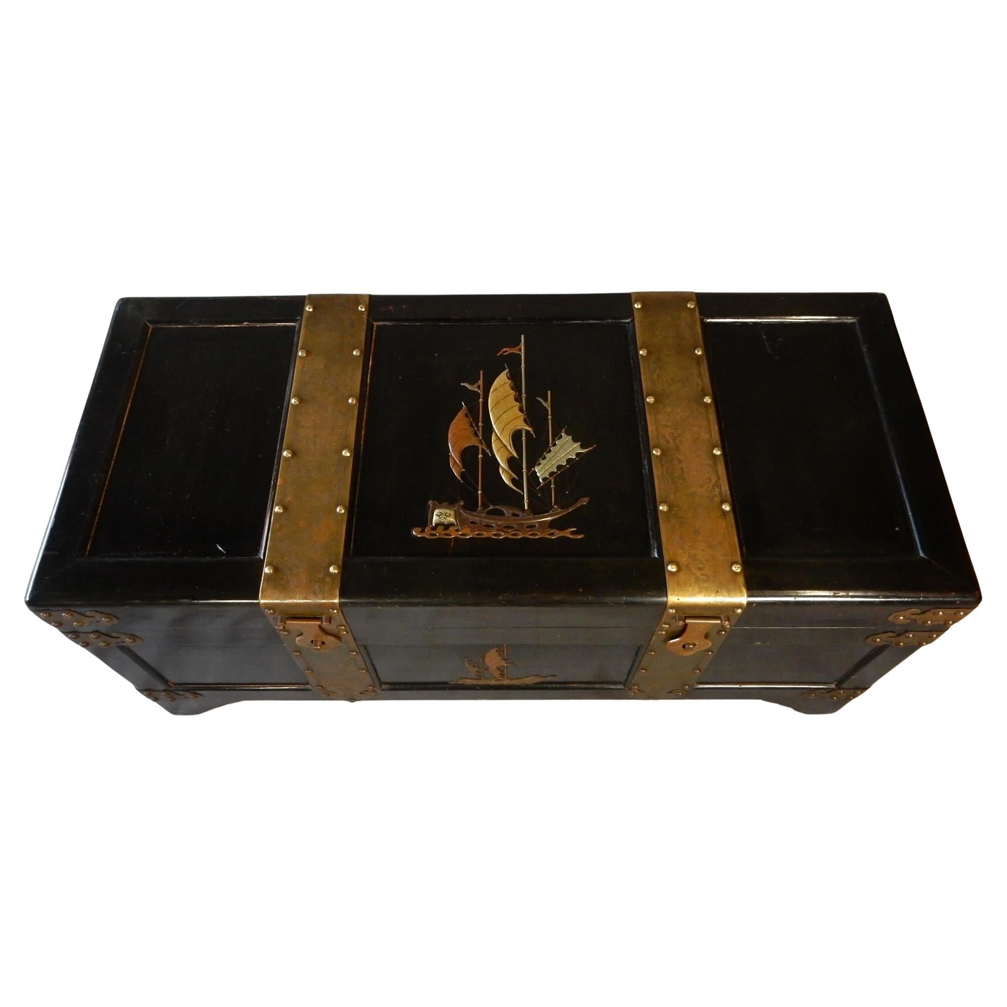 1940's George Zee Design Artistic Chest Coffee Table In Fair Condition For Sale In Las Vegas, NV