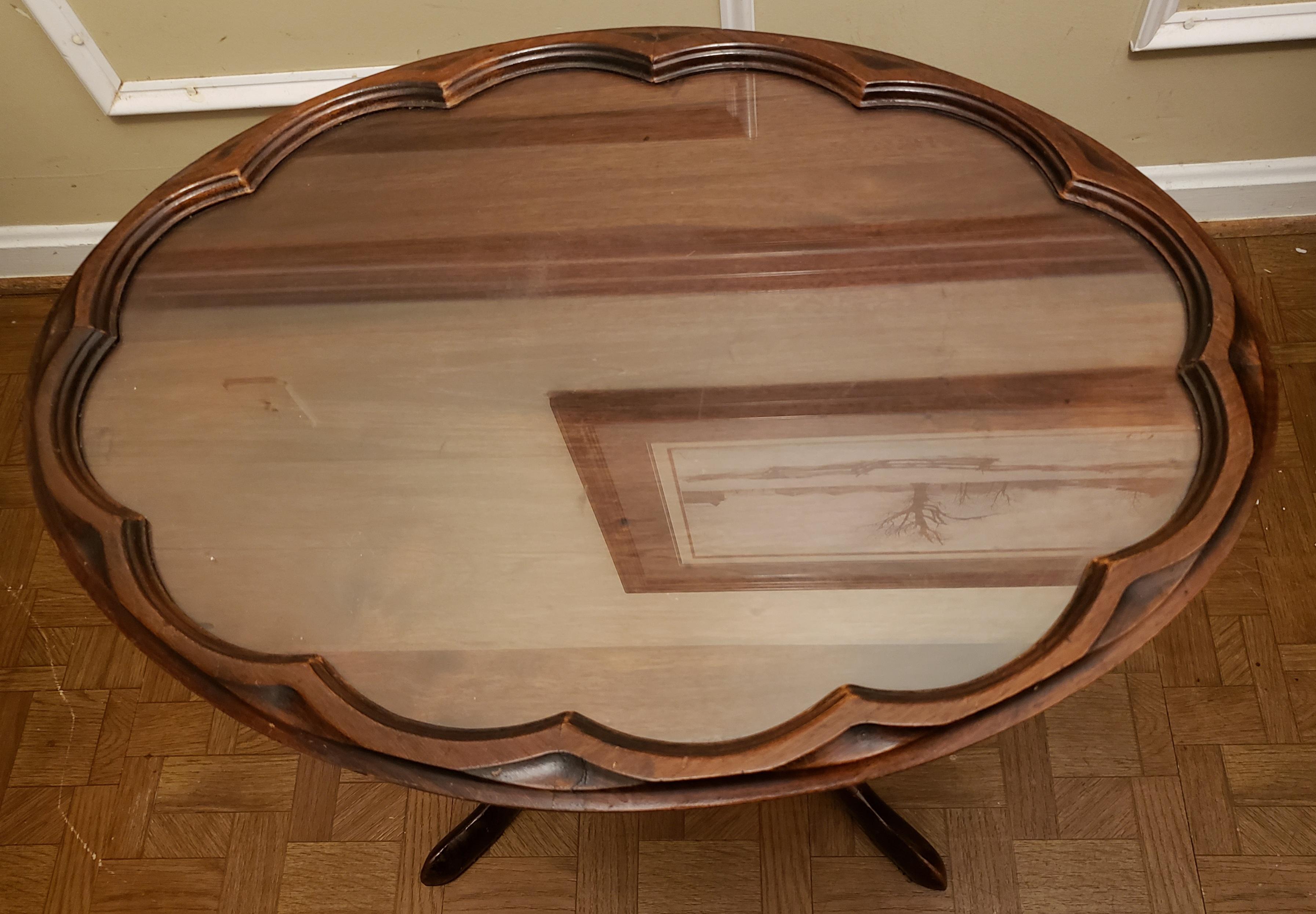 Woodwork 1940s Georgian Mahogany Glass Tray Top Pedestal Table For Sale