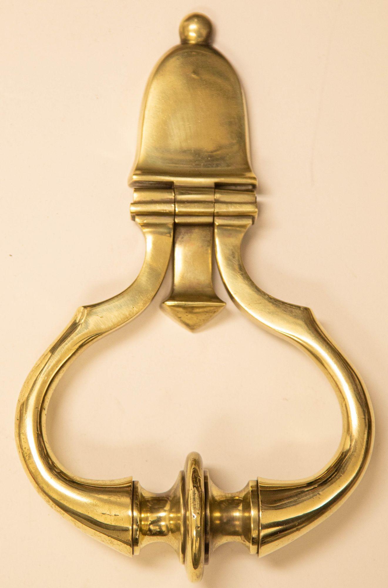 1940s Georgian Style Solid Polished Brass Door Knocker For Sale 6