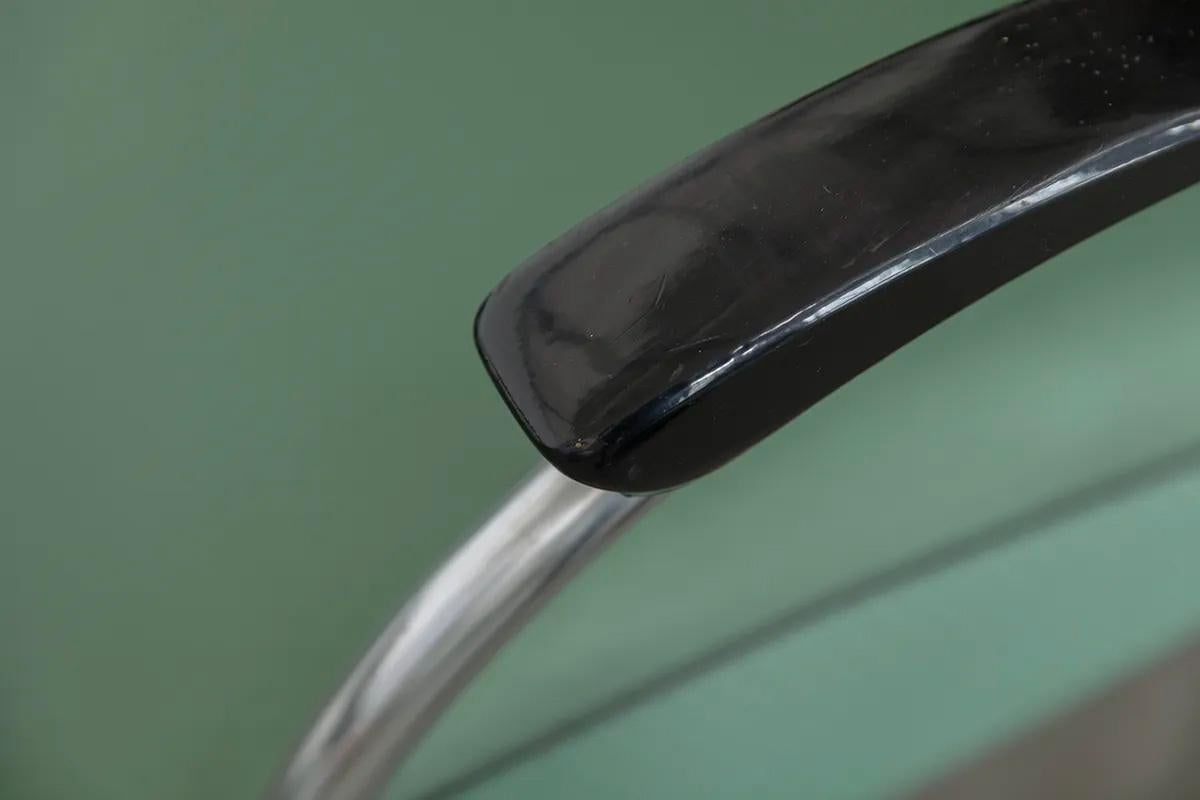 1940's German Modernist Streamline  fauteuils en acier tubulaire avec table Bon état - En vente à Berlin, DE