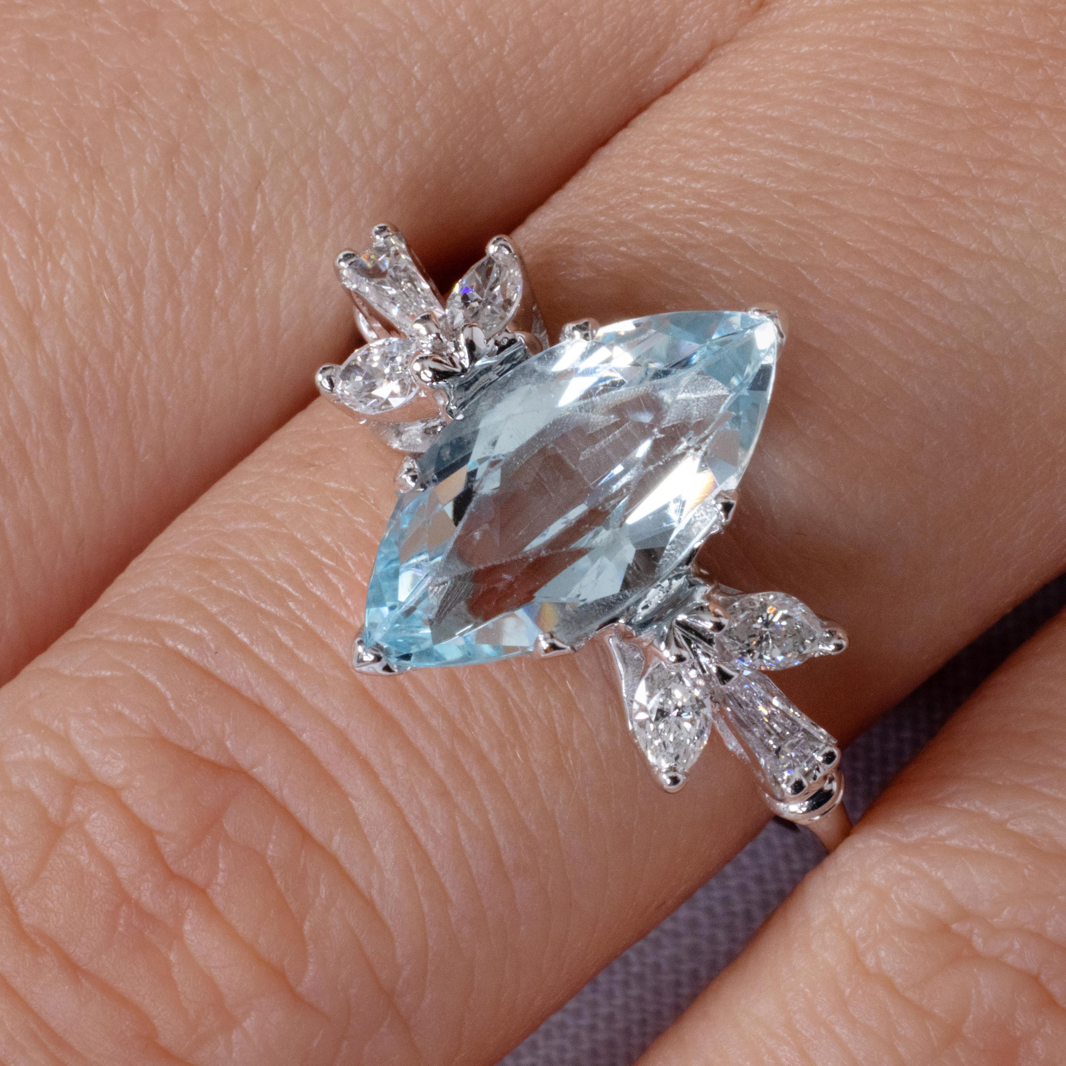1940er GIA 3::08ctw Vintage Aquamarin Marquise und Diamant 18k Ring 8