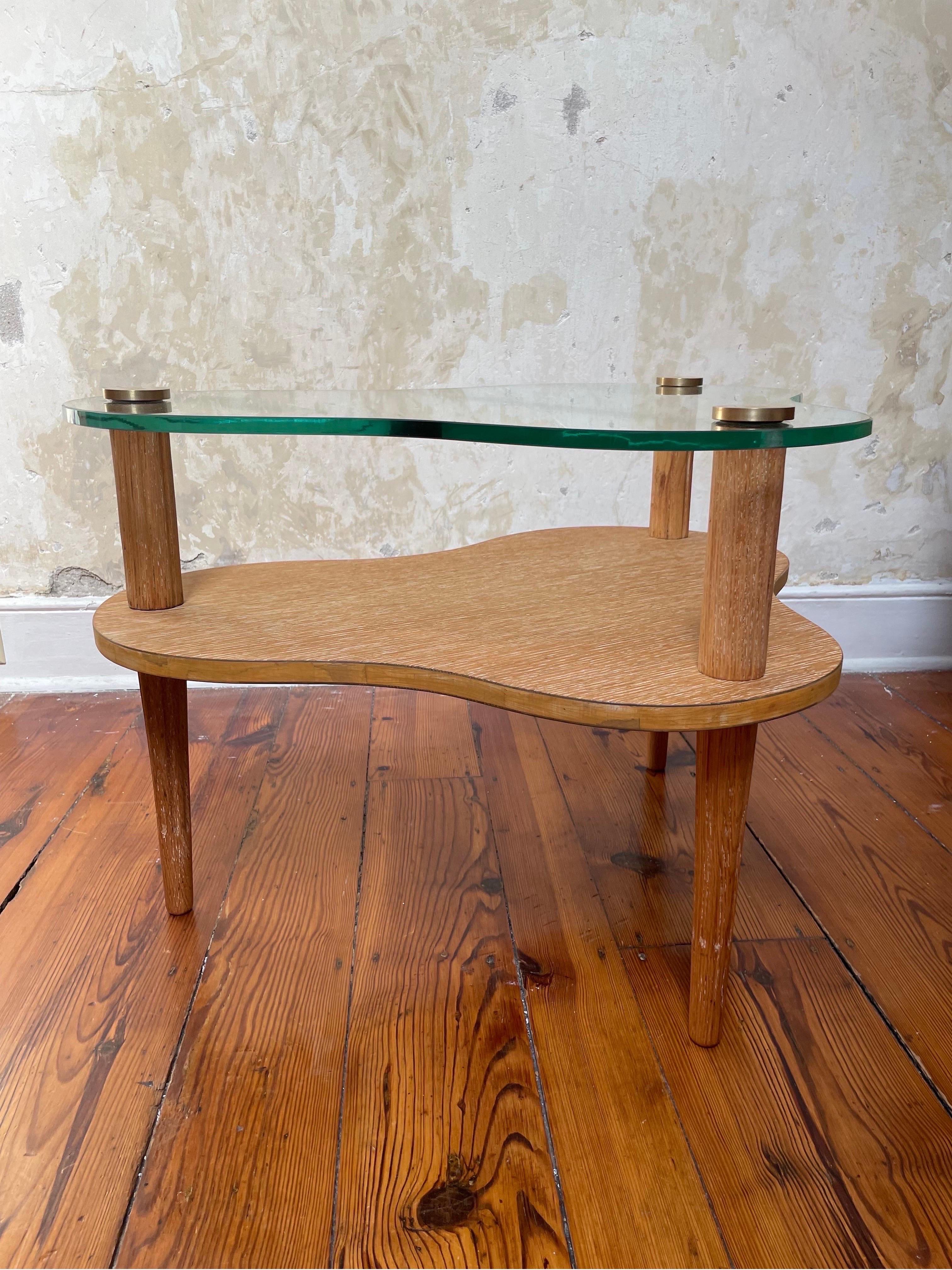 1940s Gilbert Rohde Herman Miller Biomorphic 2-Tier Accent Table No 2 In Good Condition In Audubon, NJ