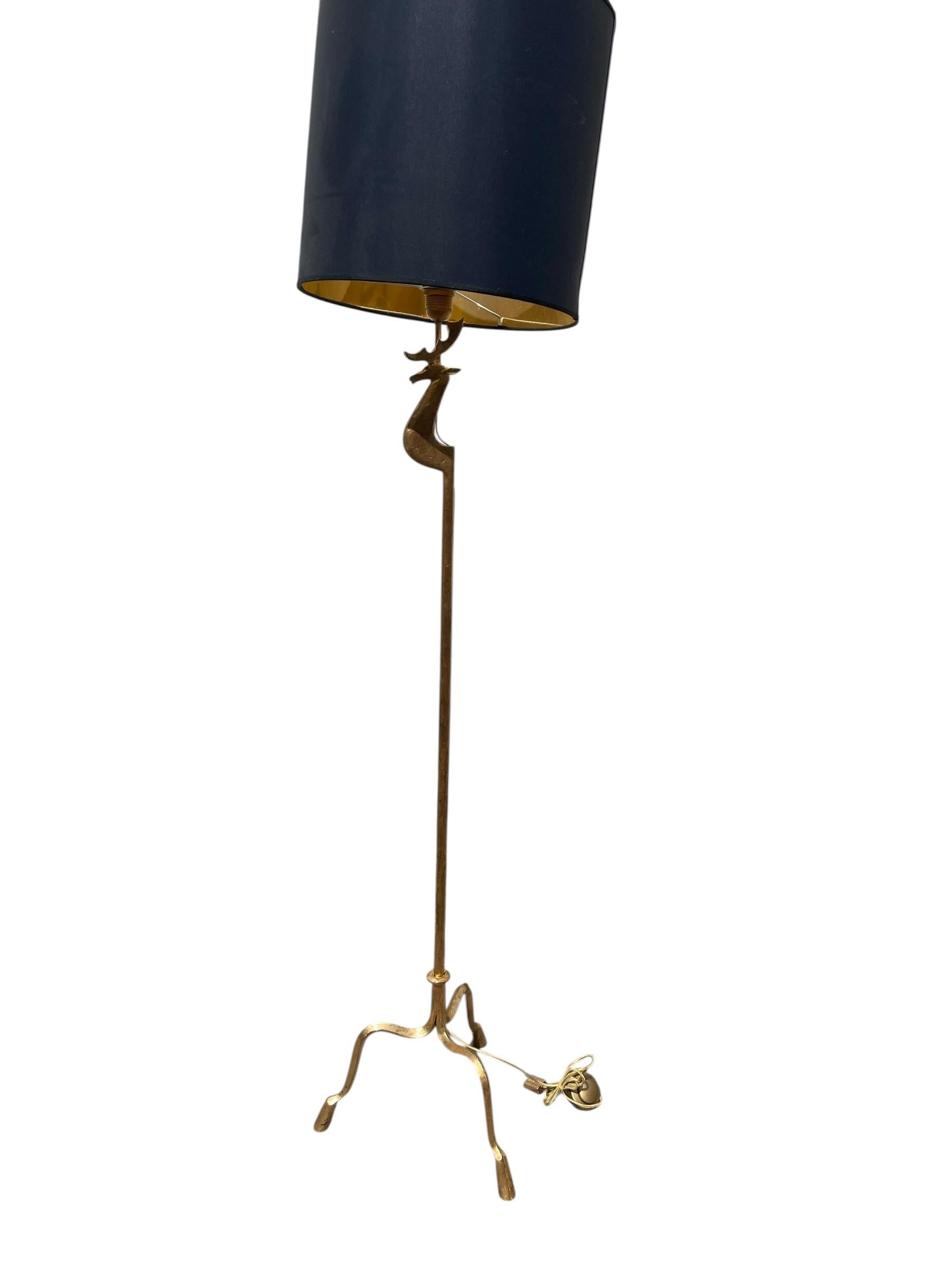 1940's Gilt wrought iron floor lamp attributed to Jean-Charles Moreux For Sale 3