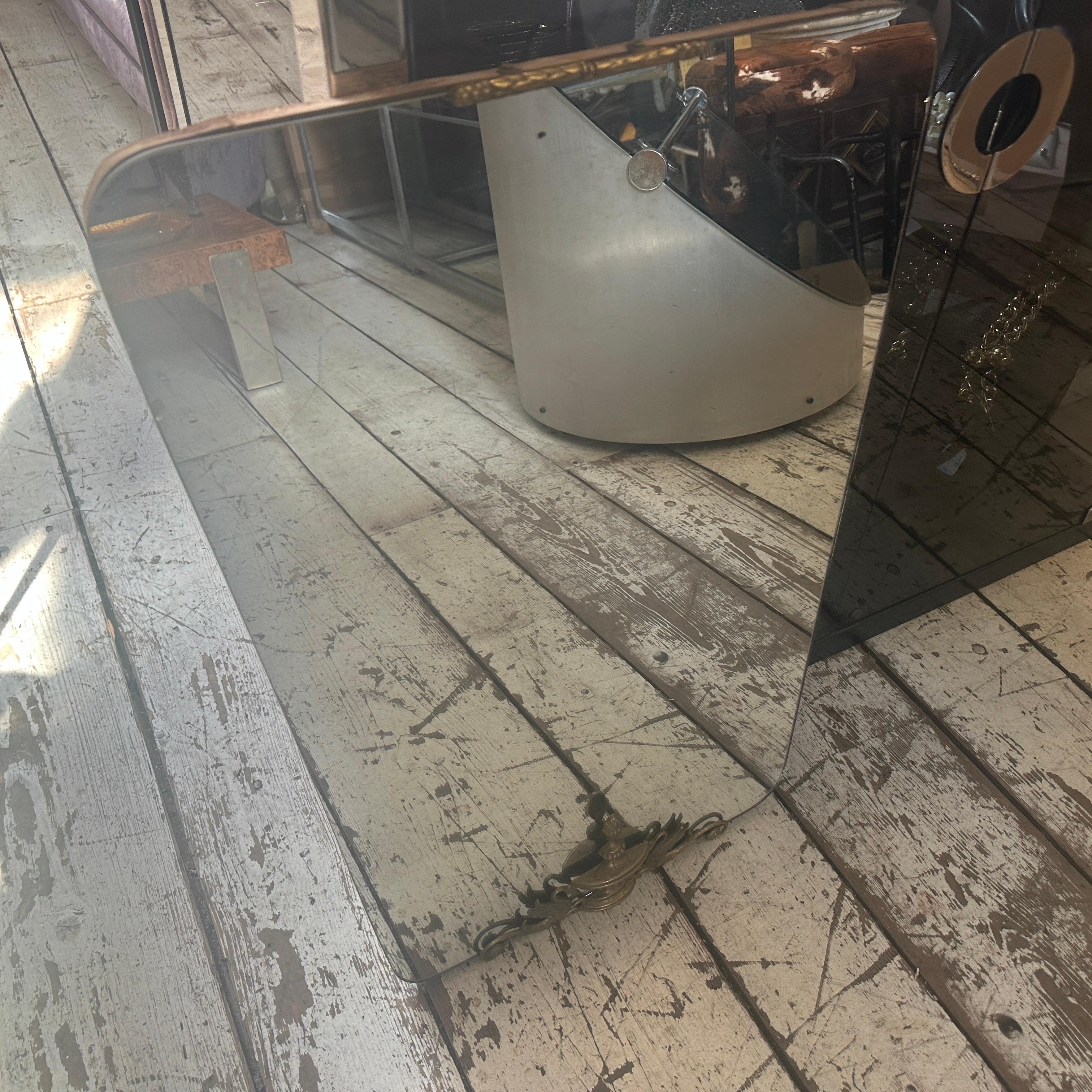 Fait main Miroir mural italien en laiton de style Gio Ponti, mi-siècle moderne, années 1940 en vente