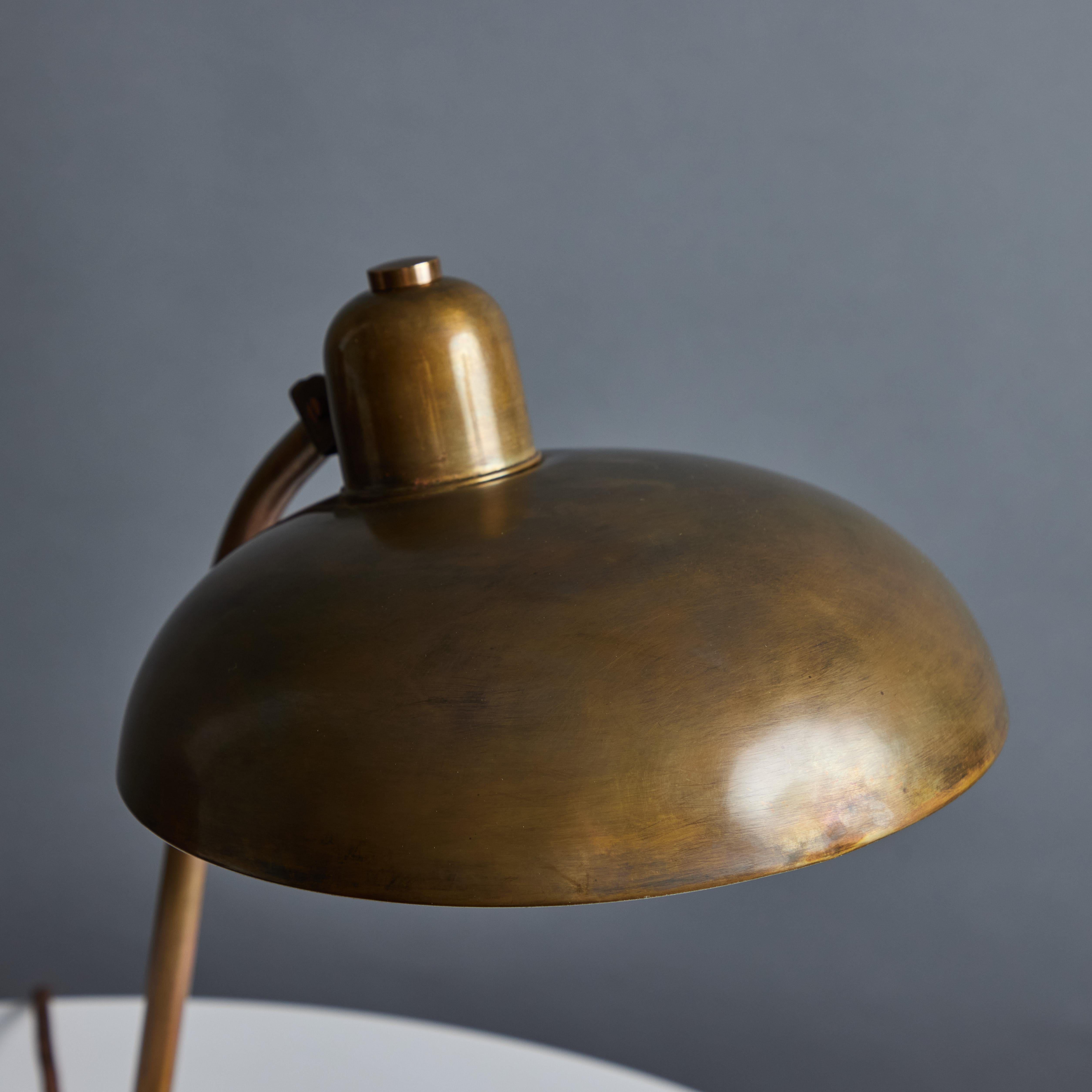 1940s Giovanni Michelucci Brass Ministerial Table Lamp for Lariolux For Sale 2