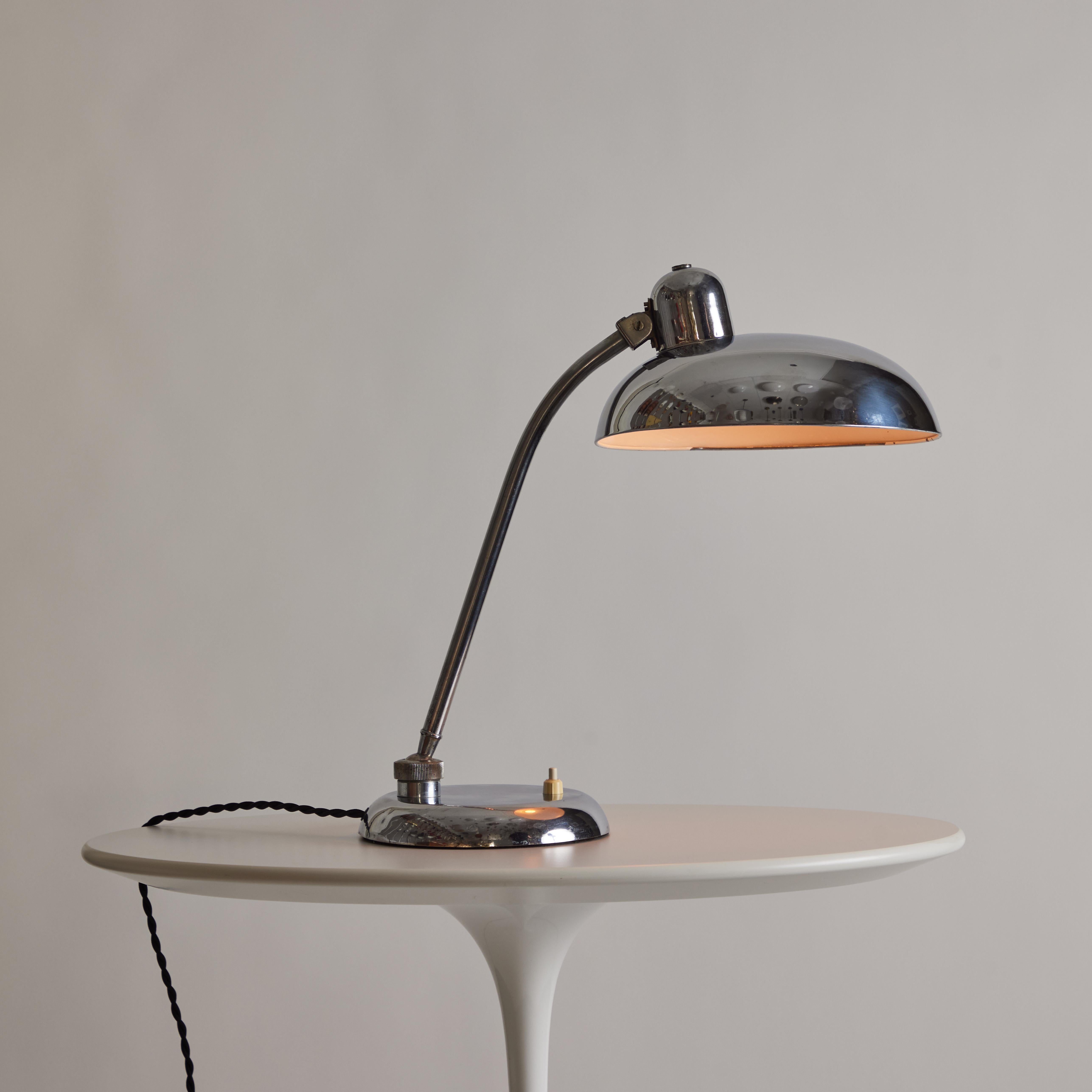 Italian 1940s Giovanni Michelucci Chrome Ministerial Table Lamp for Lariolux For Sale