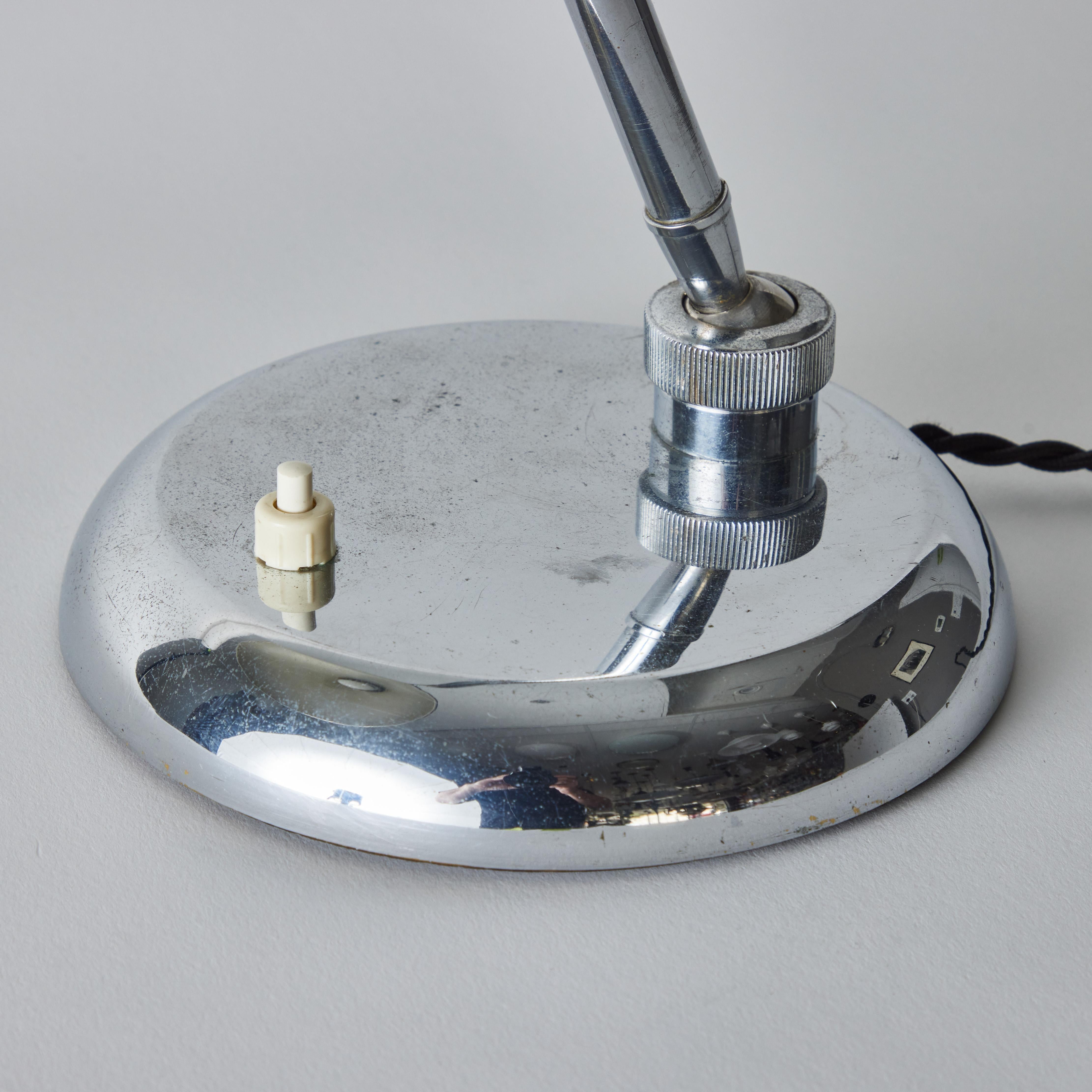 Lampe de bureau ministérielle chromée Giovanni Michelucci des années 1940 pour Lariolux Bon état - En vente à Glendale, CA