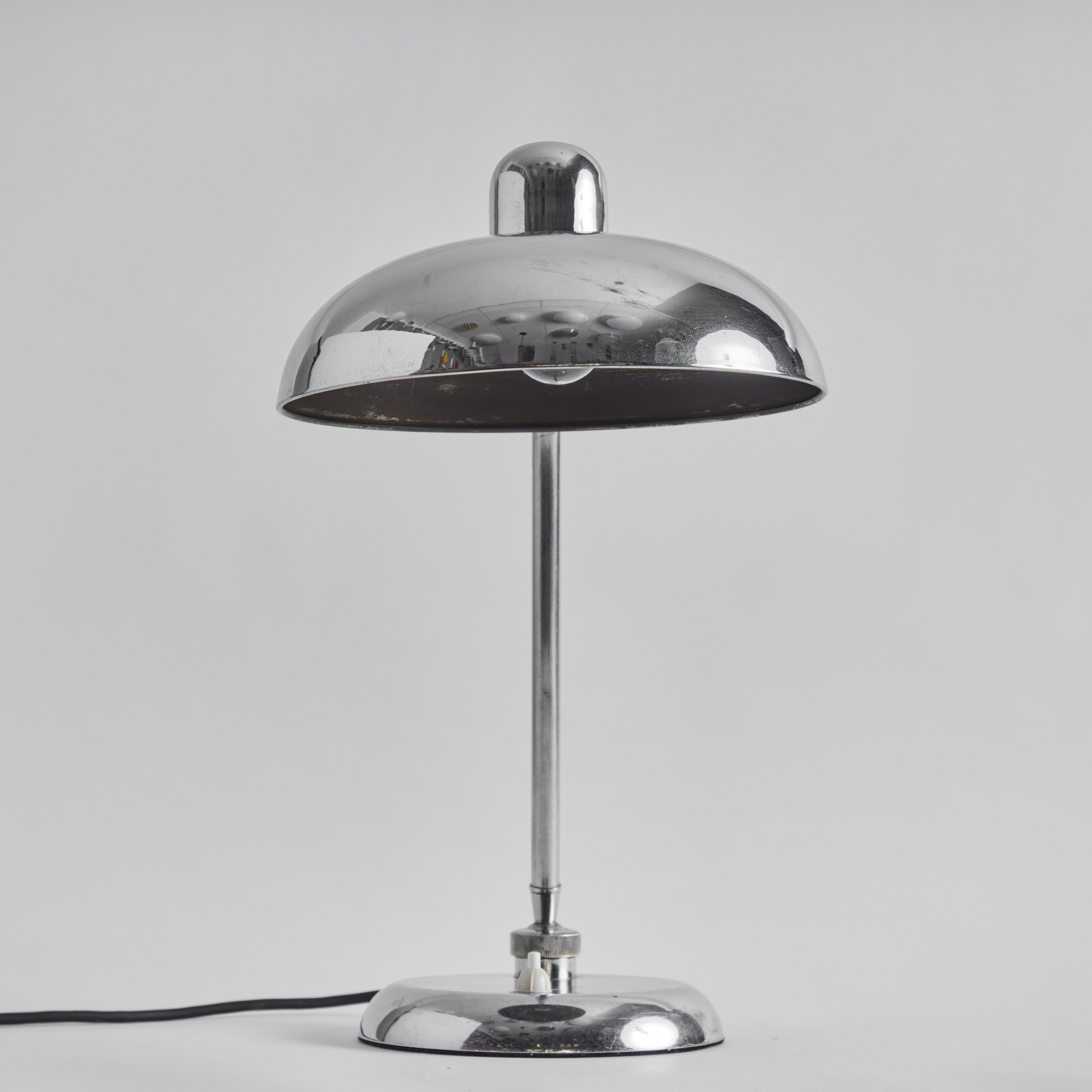 1940s Giovanni Michelucci Chrome Ministerial Table Lamp for Lariolux For Sale 4