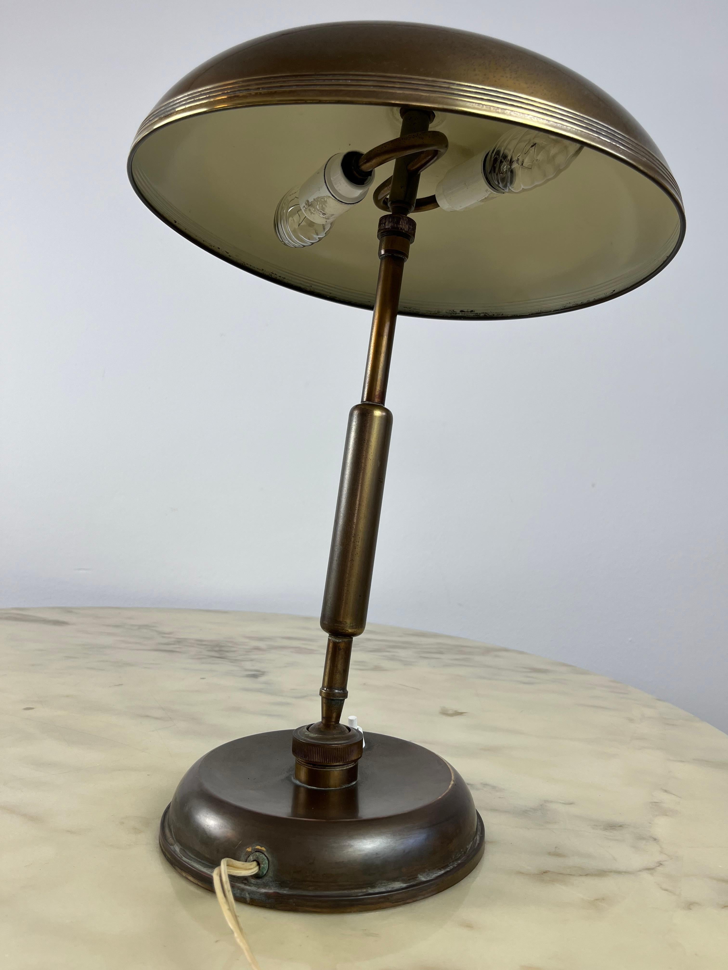 1940s Giovanni Michelucci for Lariolux Brass Table Lamp For Sale 2