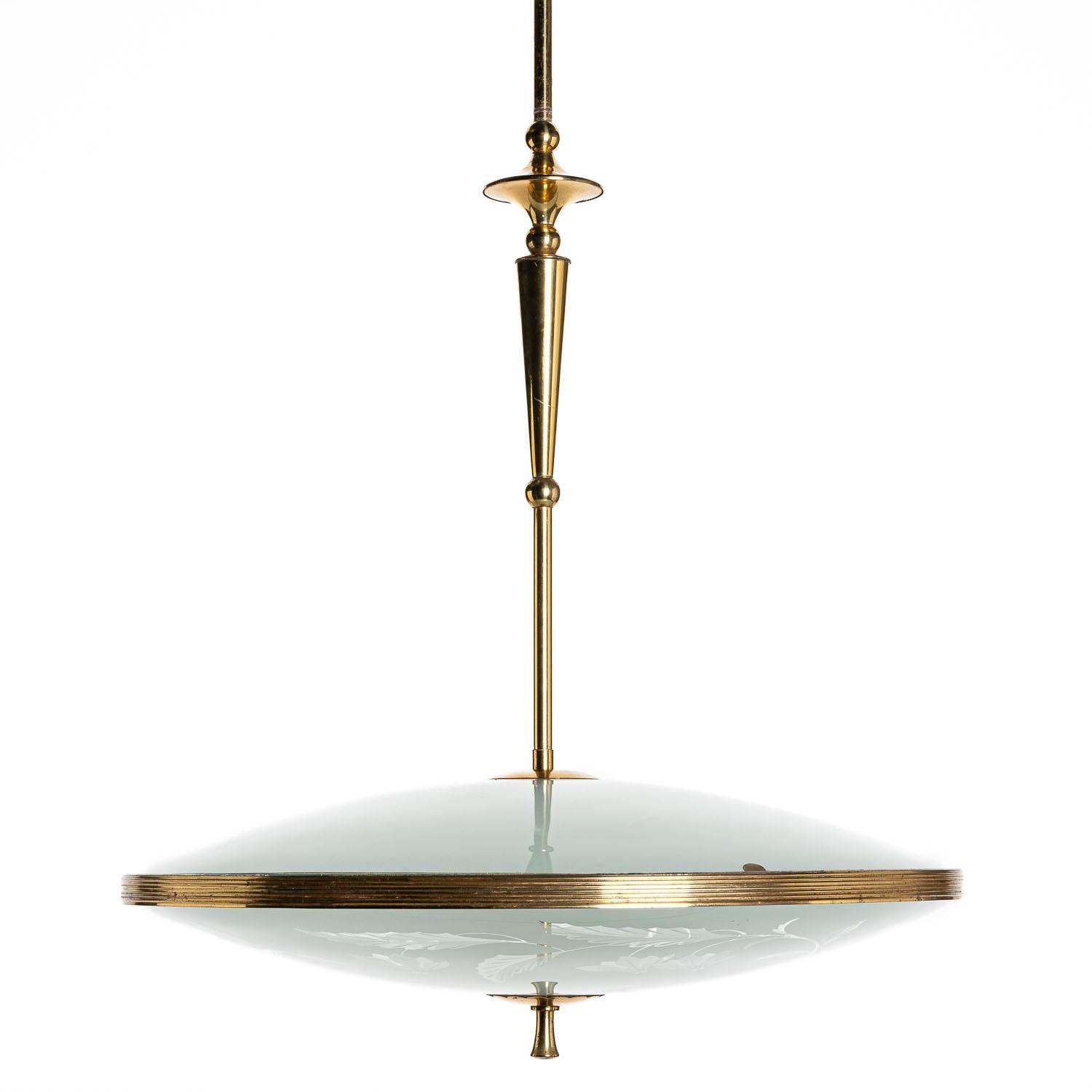 20th Century 1940's Glass and Brass Pendant Attributed to Pietro Chiesa For Sale